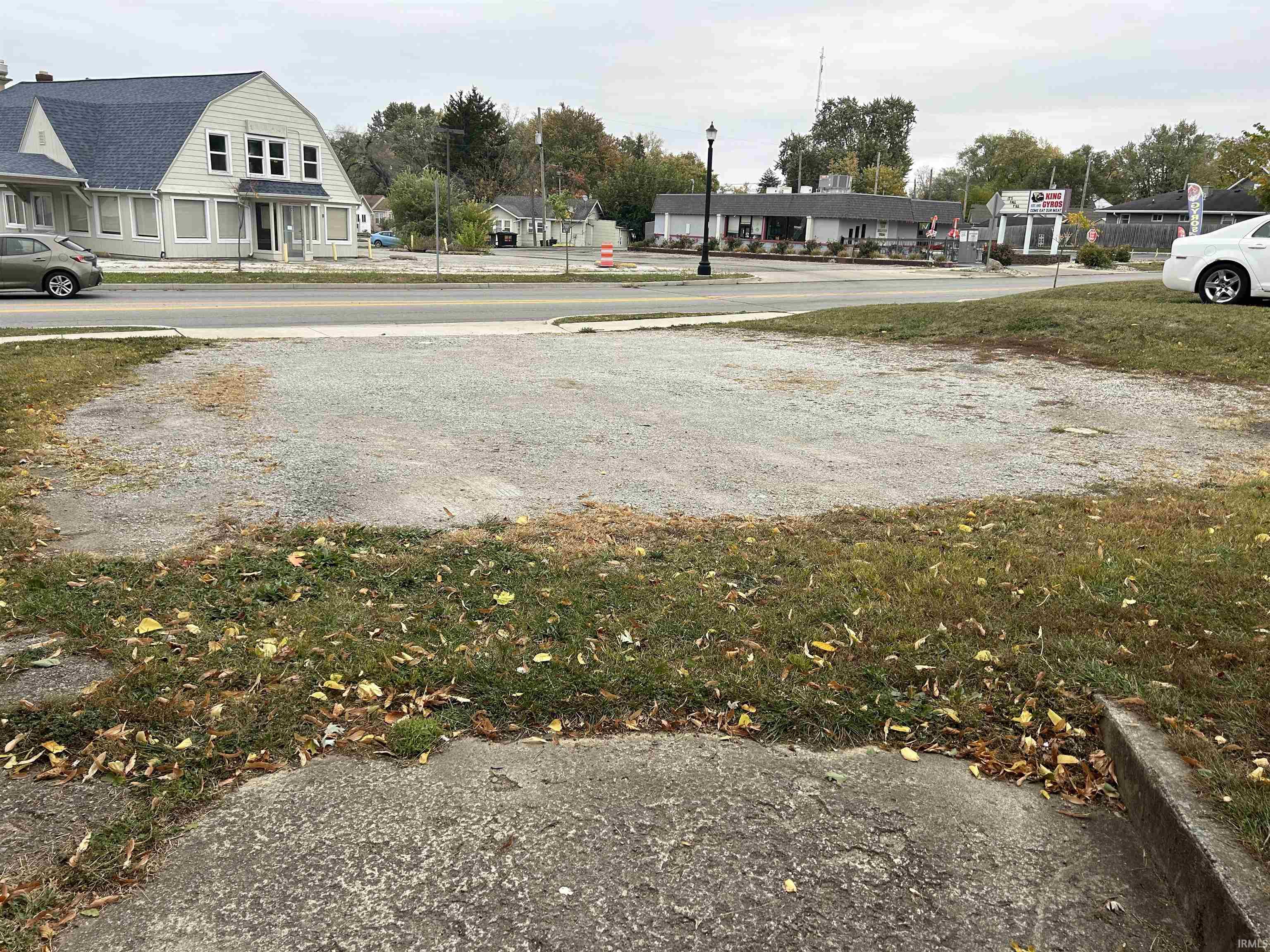 Photo 3 of 2604 Sherman Boulevard