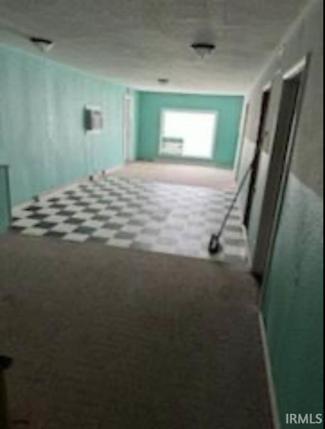 Photo 5 of 108 E Oak Street