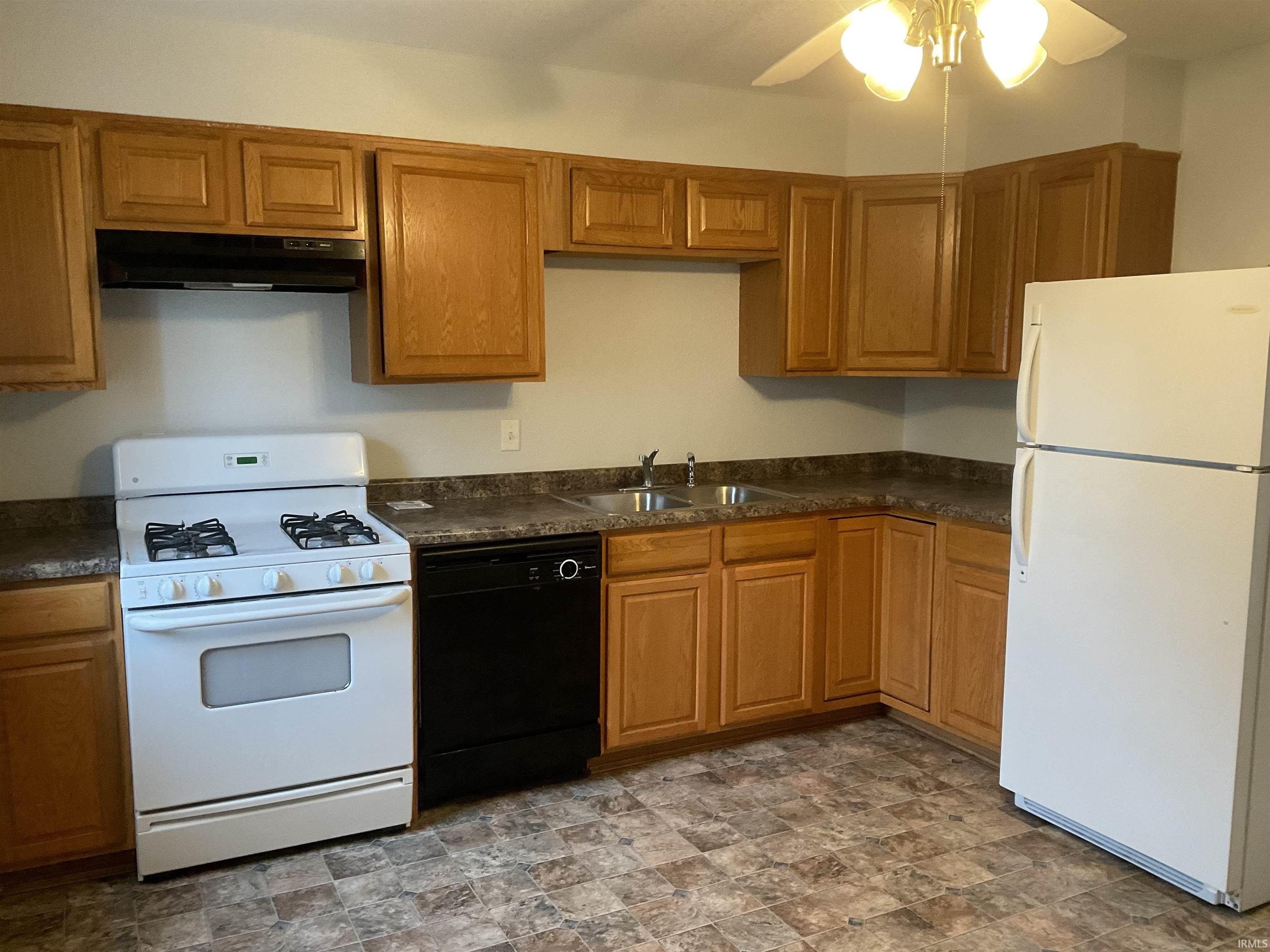 Photo 2 of 602 Stony Run Lane