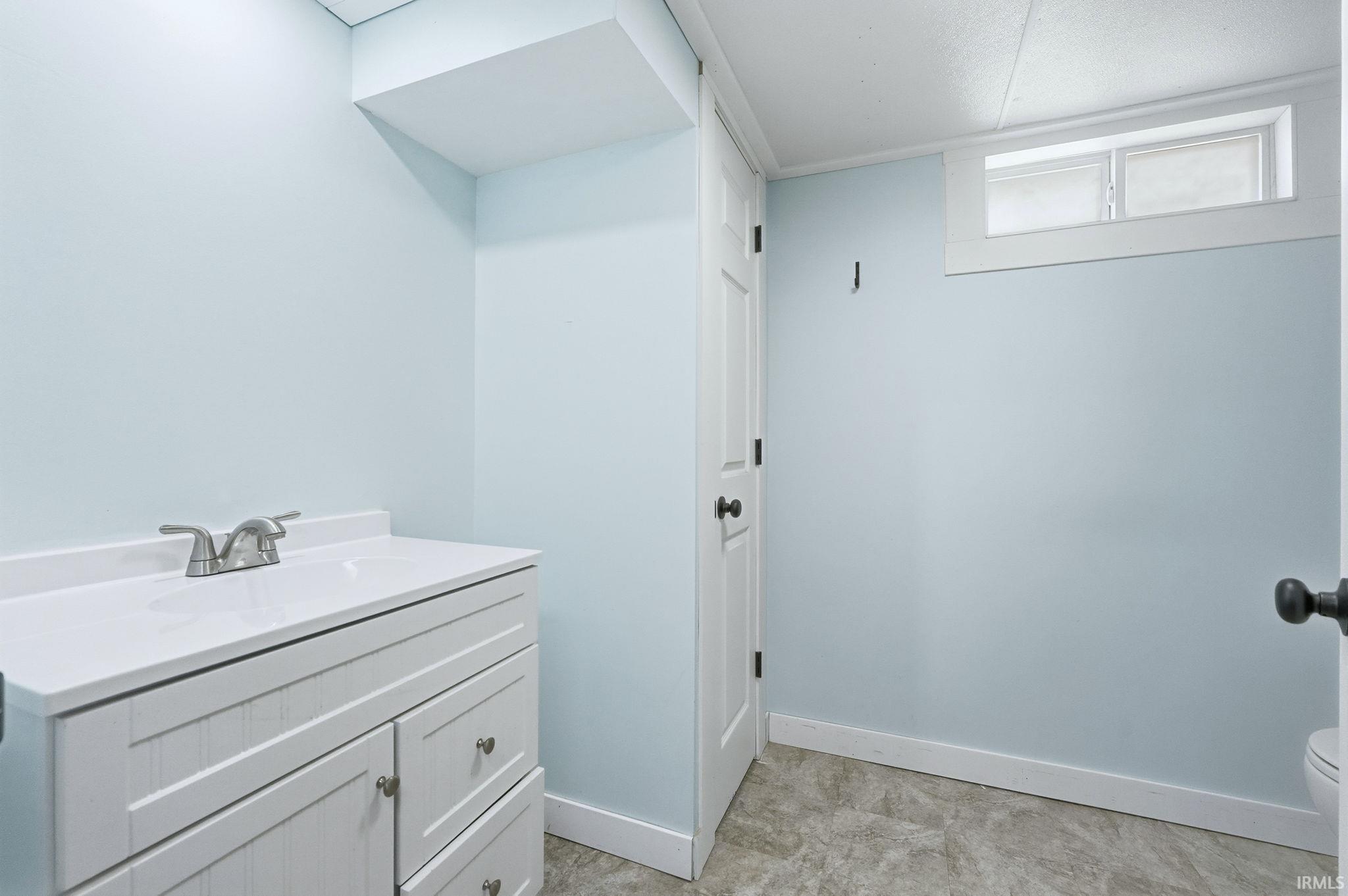 Photo 23 of 545 Charlotte Avenue