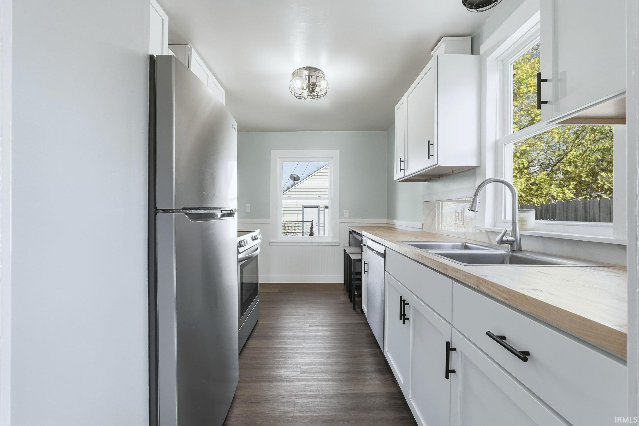 Photo 6 of 545 Charlotte Avenue