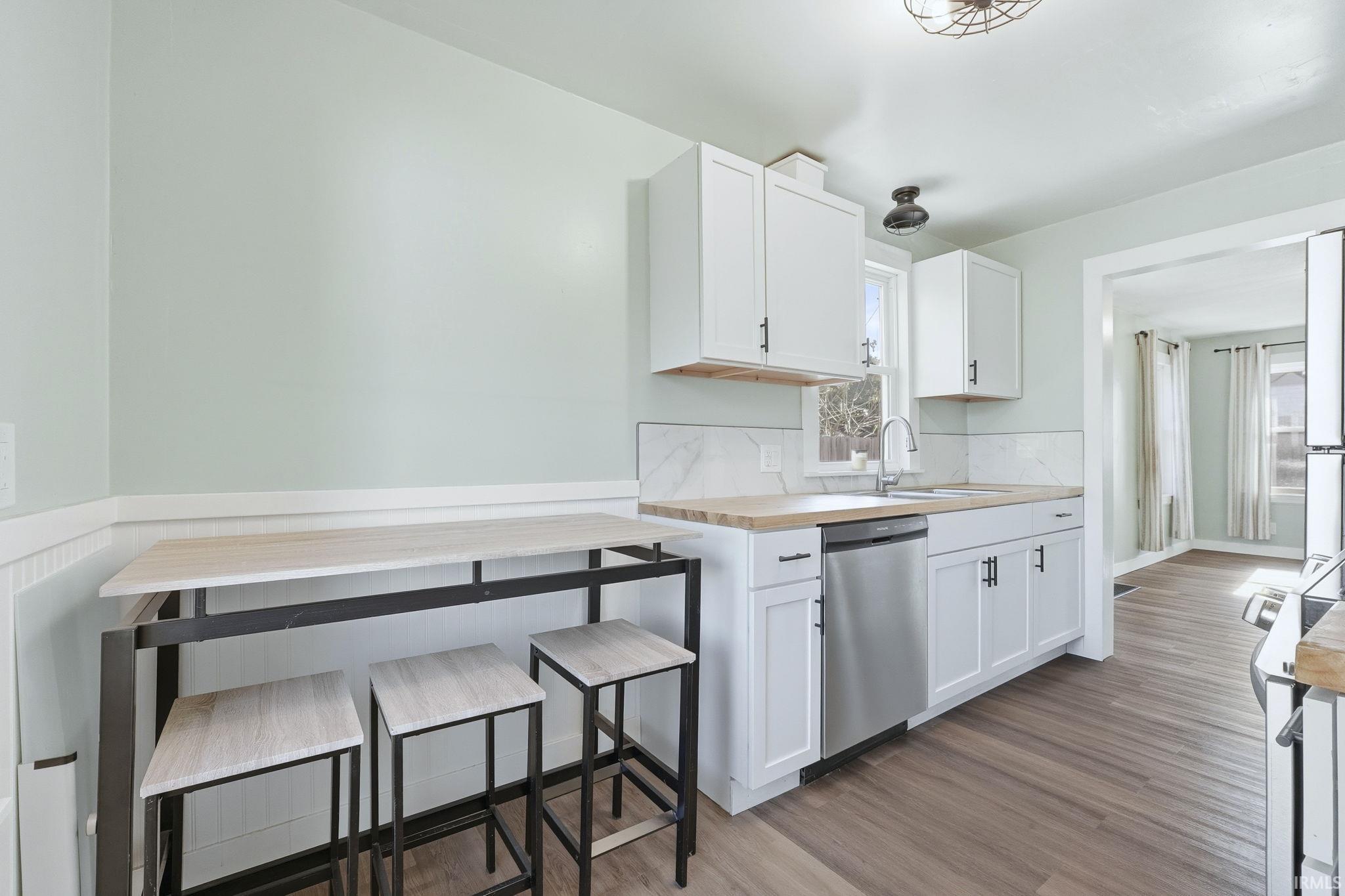 Photo 8 of 545 Charlotte Avenue