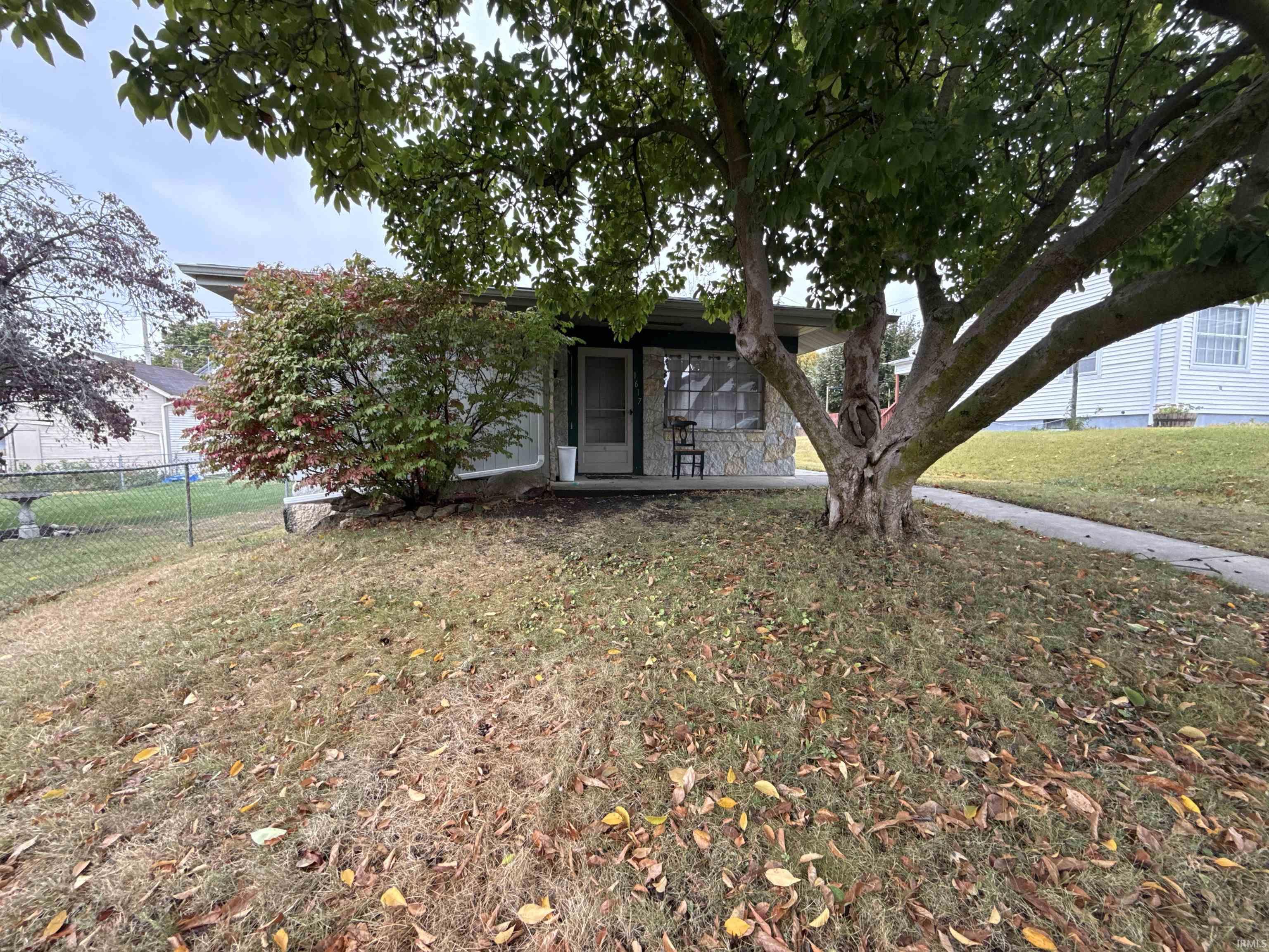 Photo 1 of 1617 Geller Street