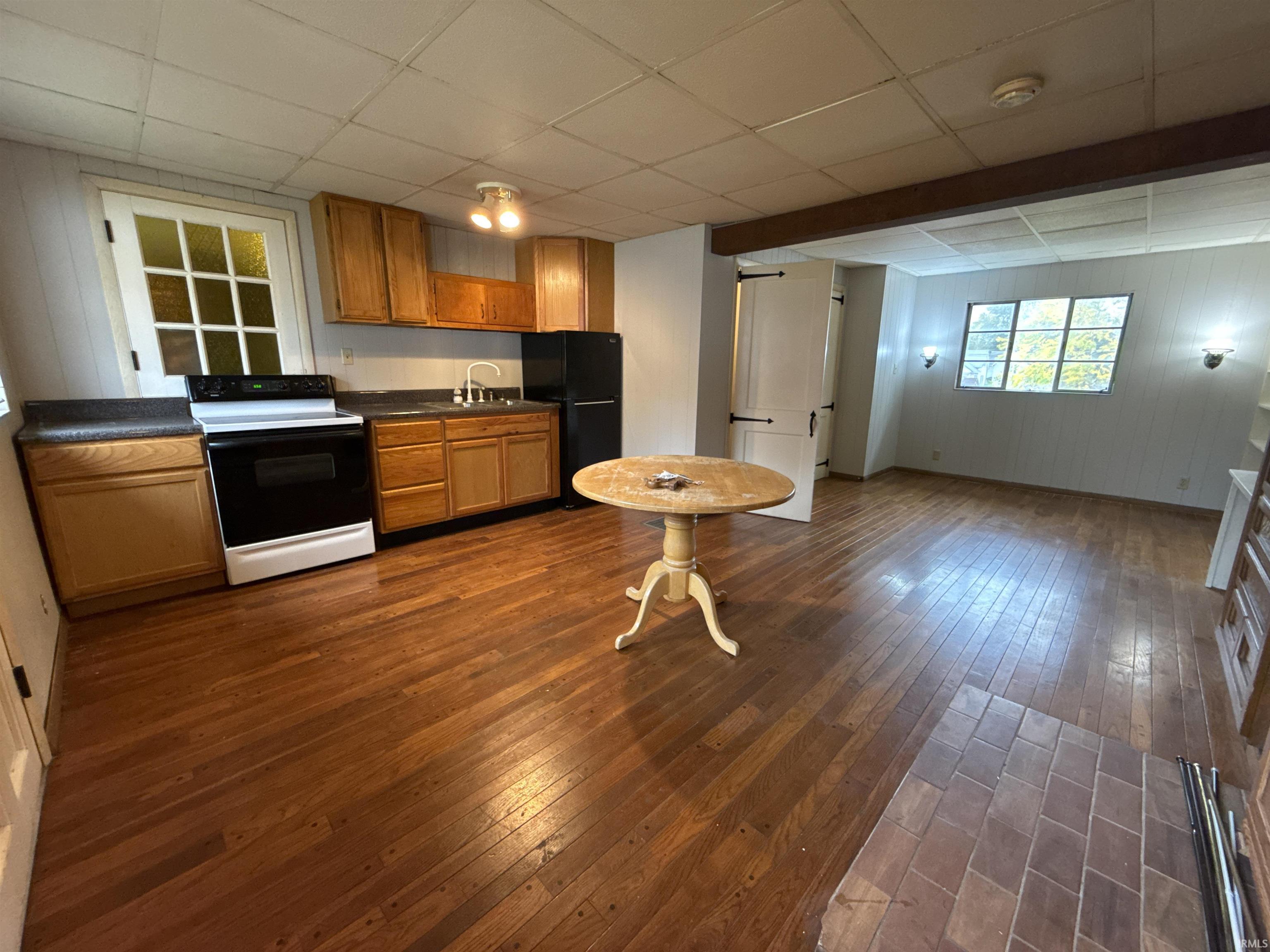 Photo 17 of 1617 Geller Street