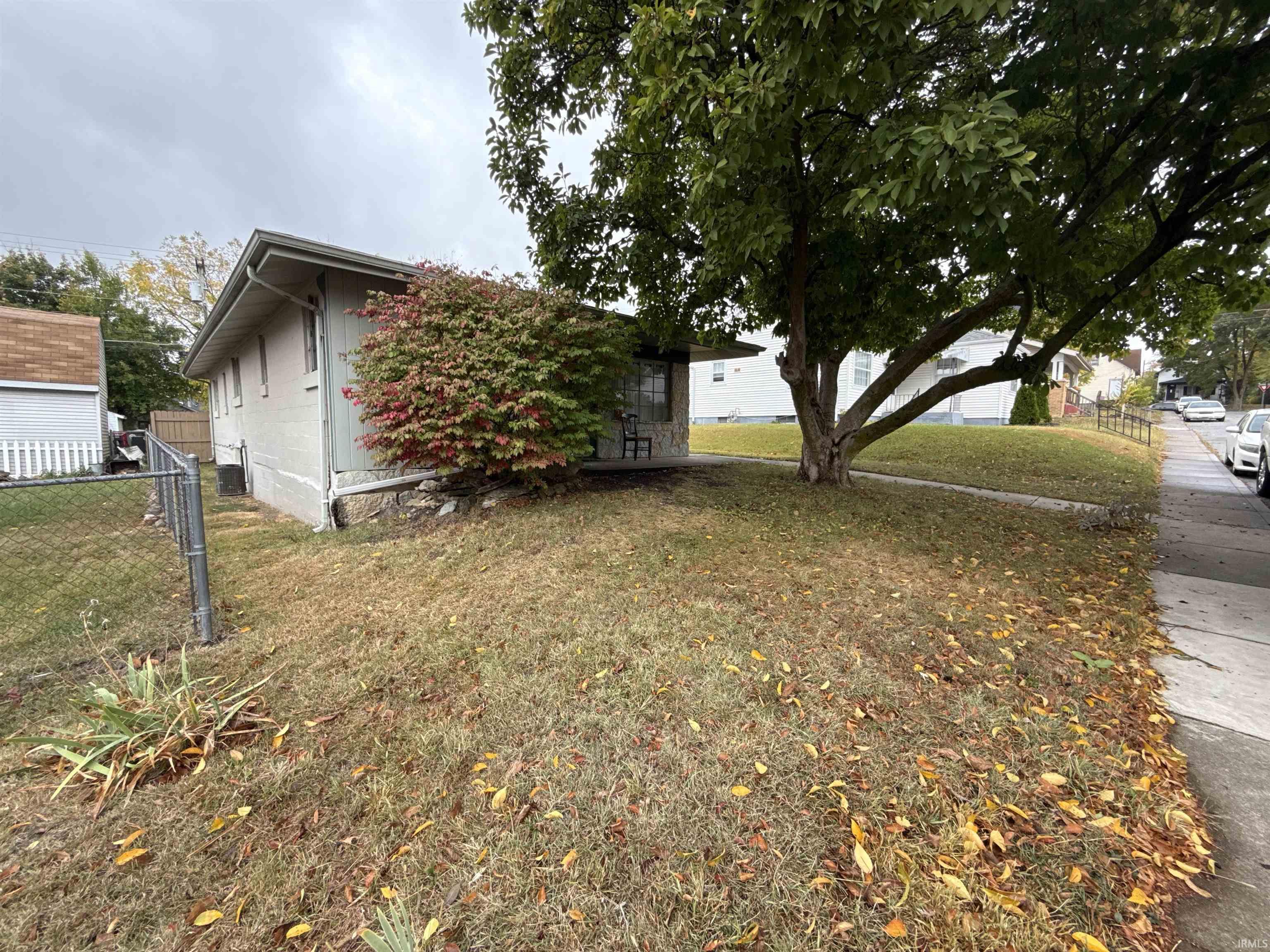 Photo 29 of 1617 Geller Street