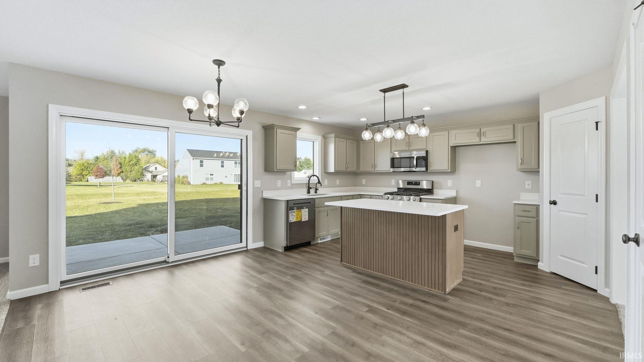 Photo 16 of 310 Cottonwood Court