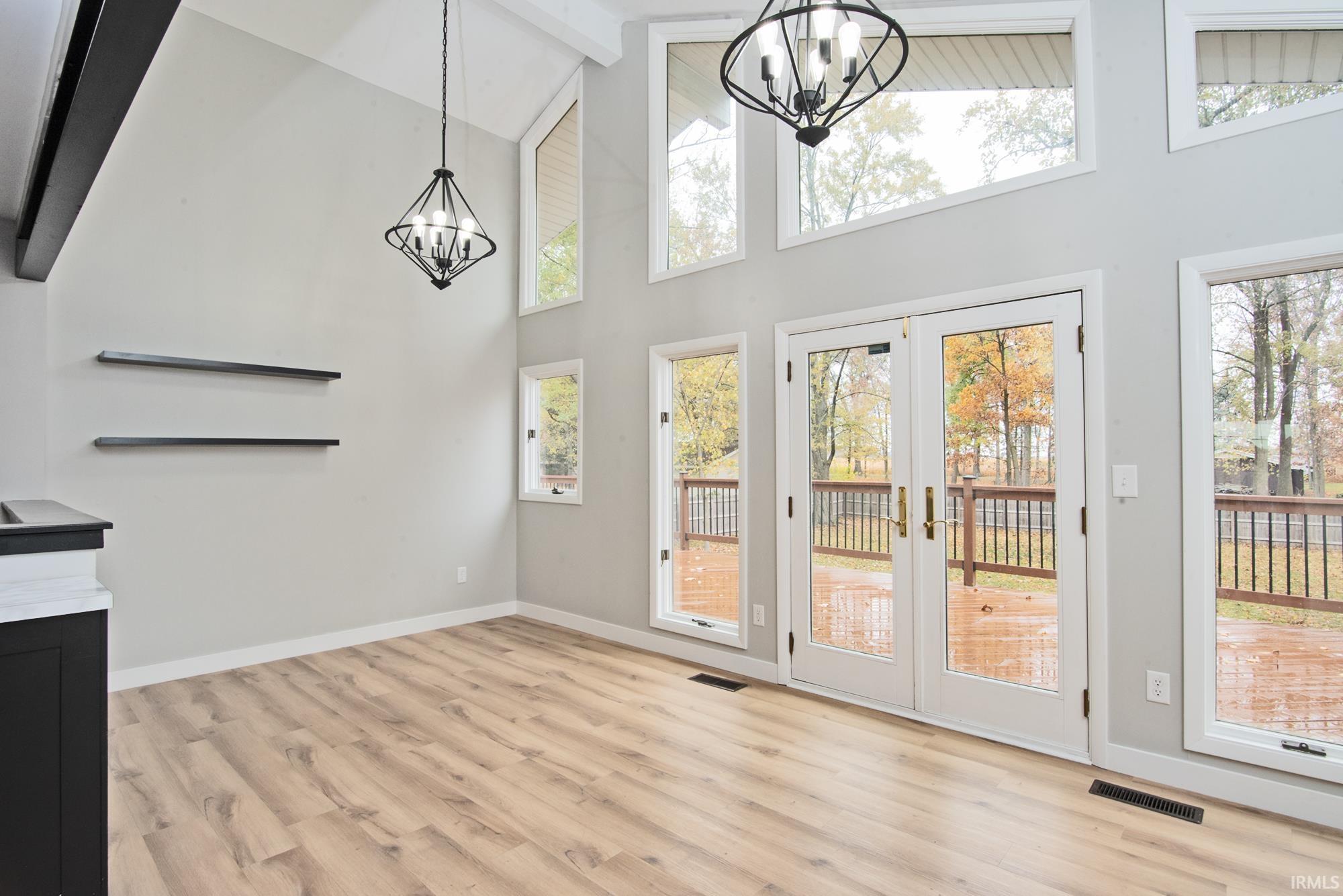 Photo 7 of 3703 E 1000