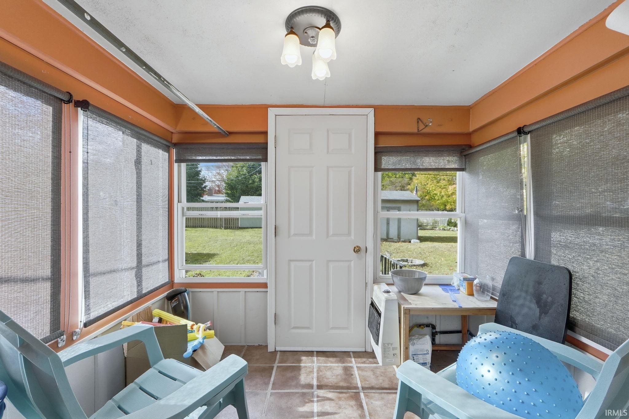 Photo 11 of 3702 Hiawatha Boulevard