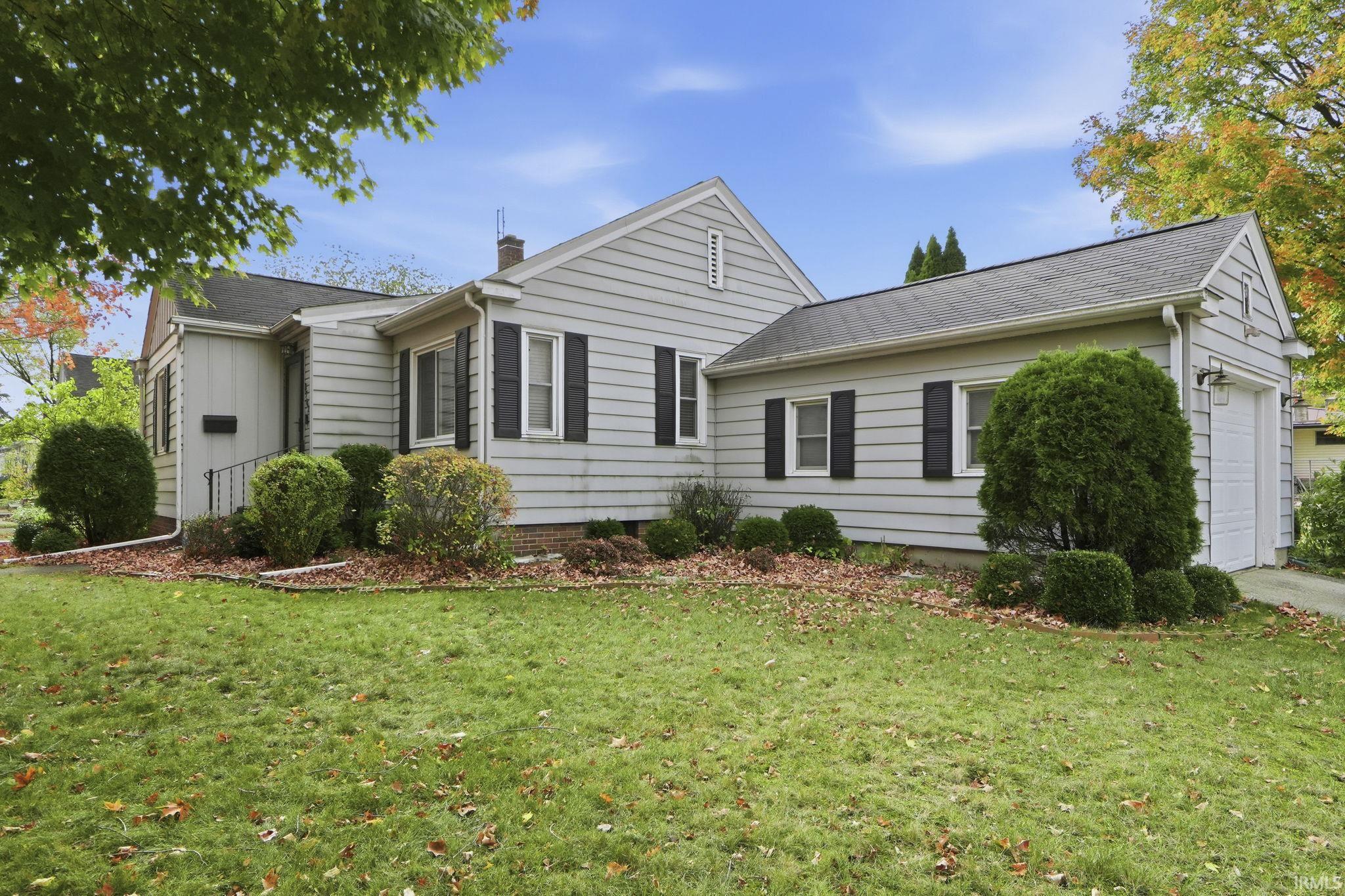 Photo 22 of 3702 Hiawatha Boulevard