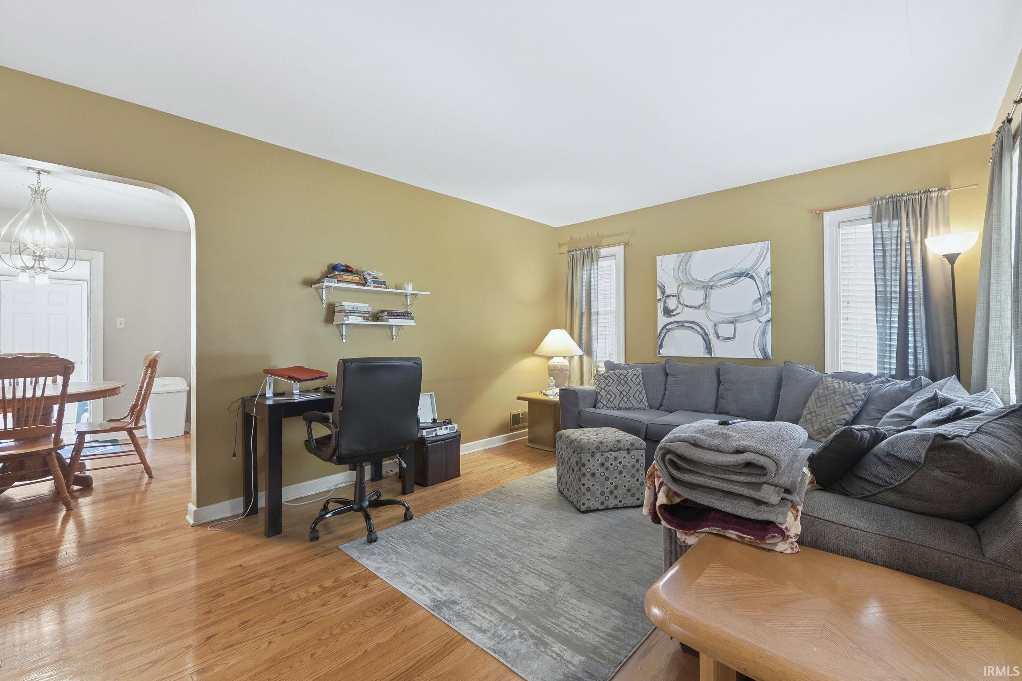 Photo 4 of 3702 Hiawatha Boulevard