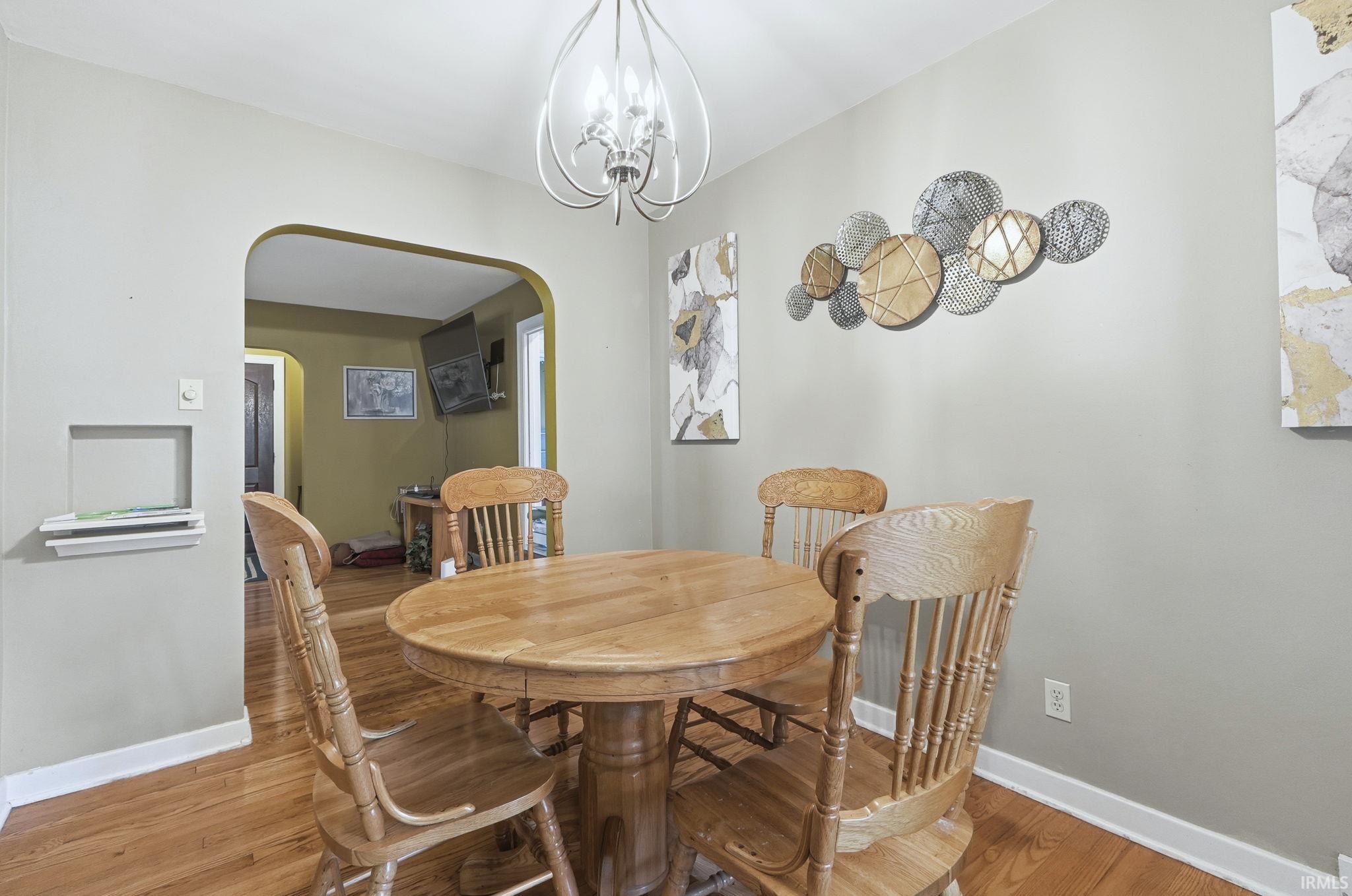 Photo 6 of 3702 Hiawatha Boulevard