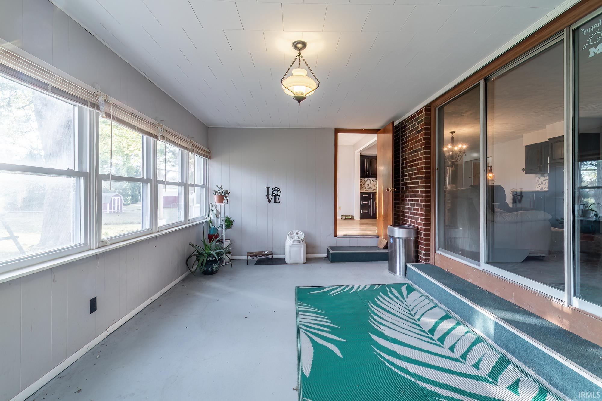 Photo 32 of 7212 Kercheval Drive