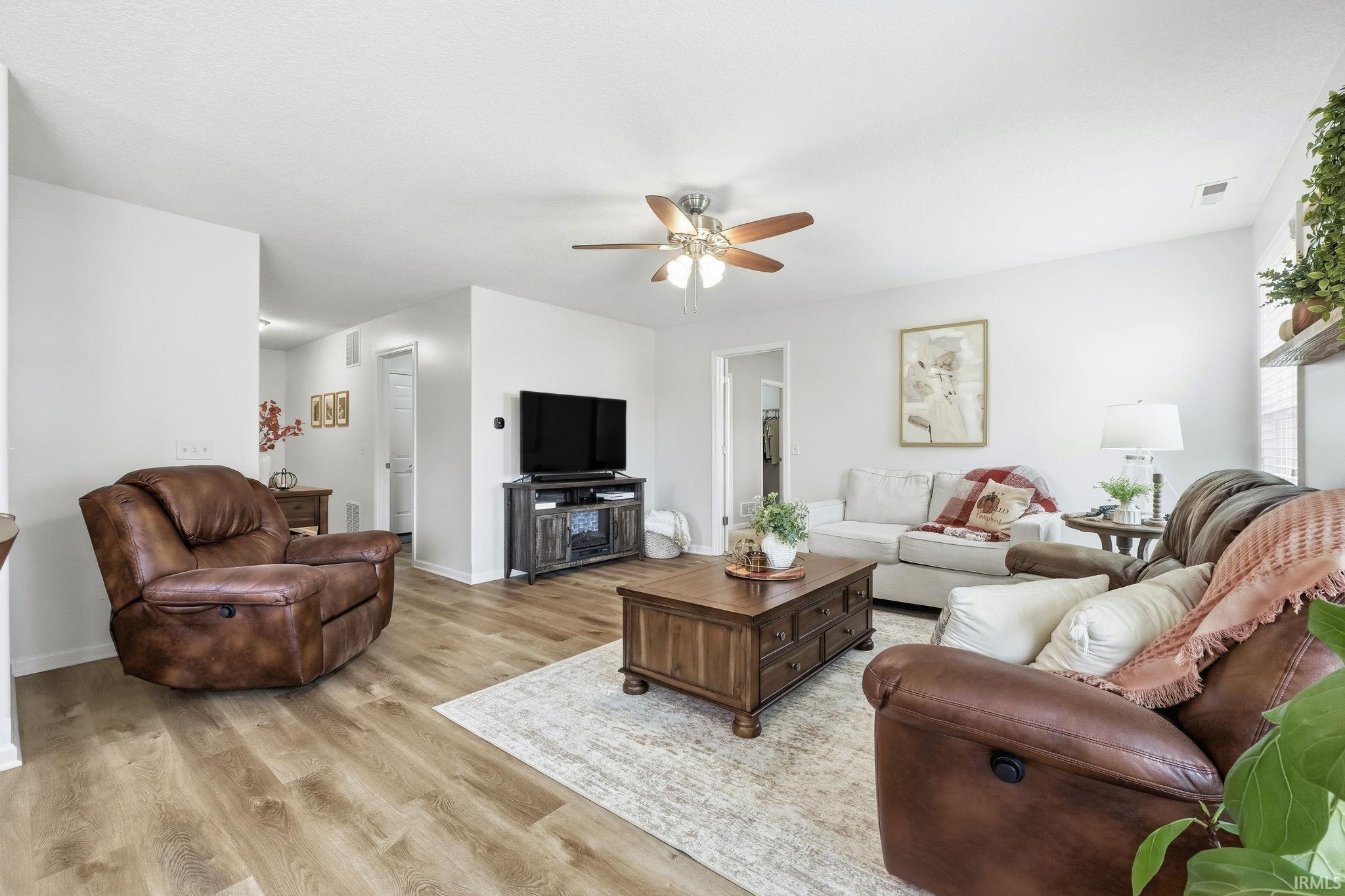 Photo 4 of 11204 Wirra Wirra Hill