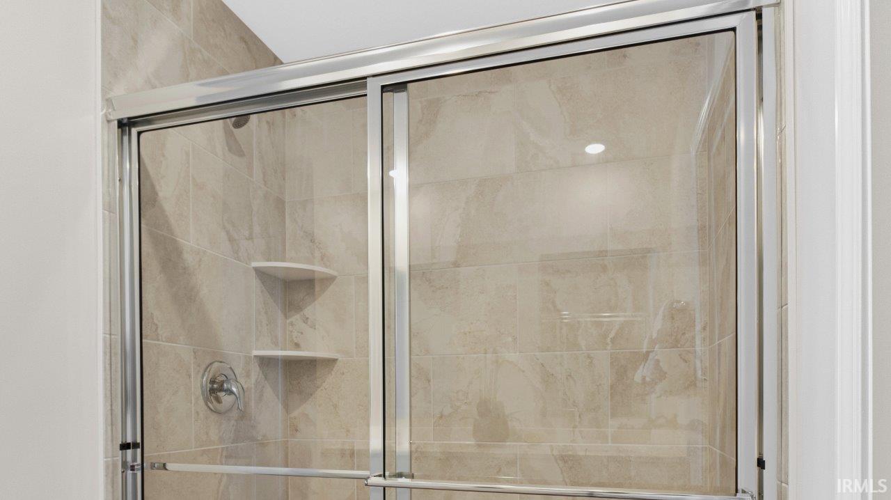 Photo 17 of 1004 Butler Lake Court