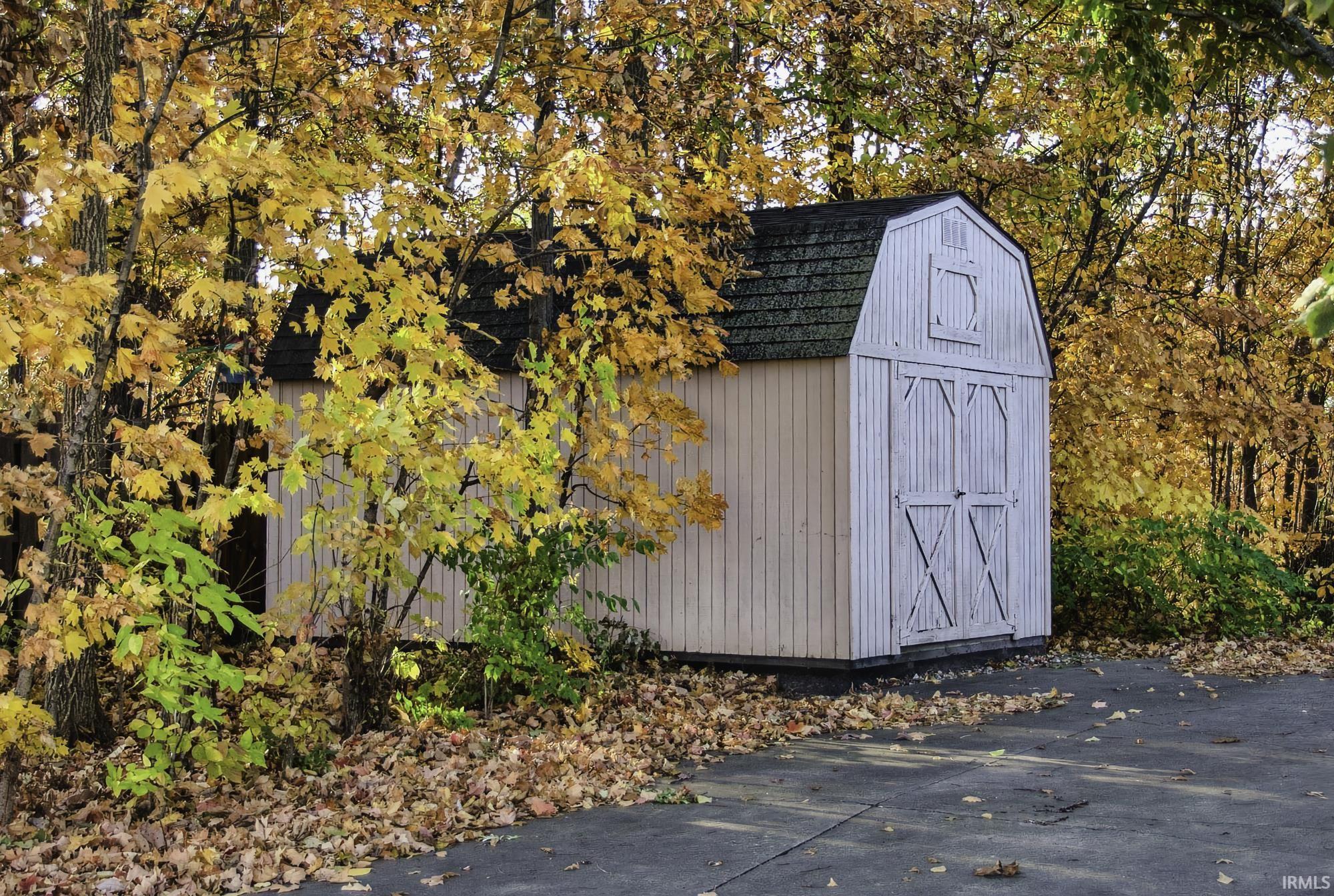 Photo 16 of 214 Eagle Crest Court