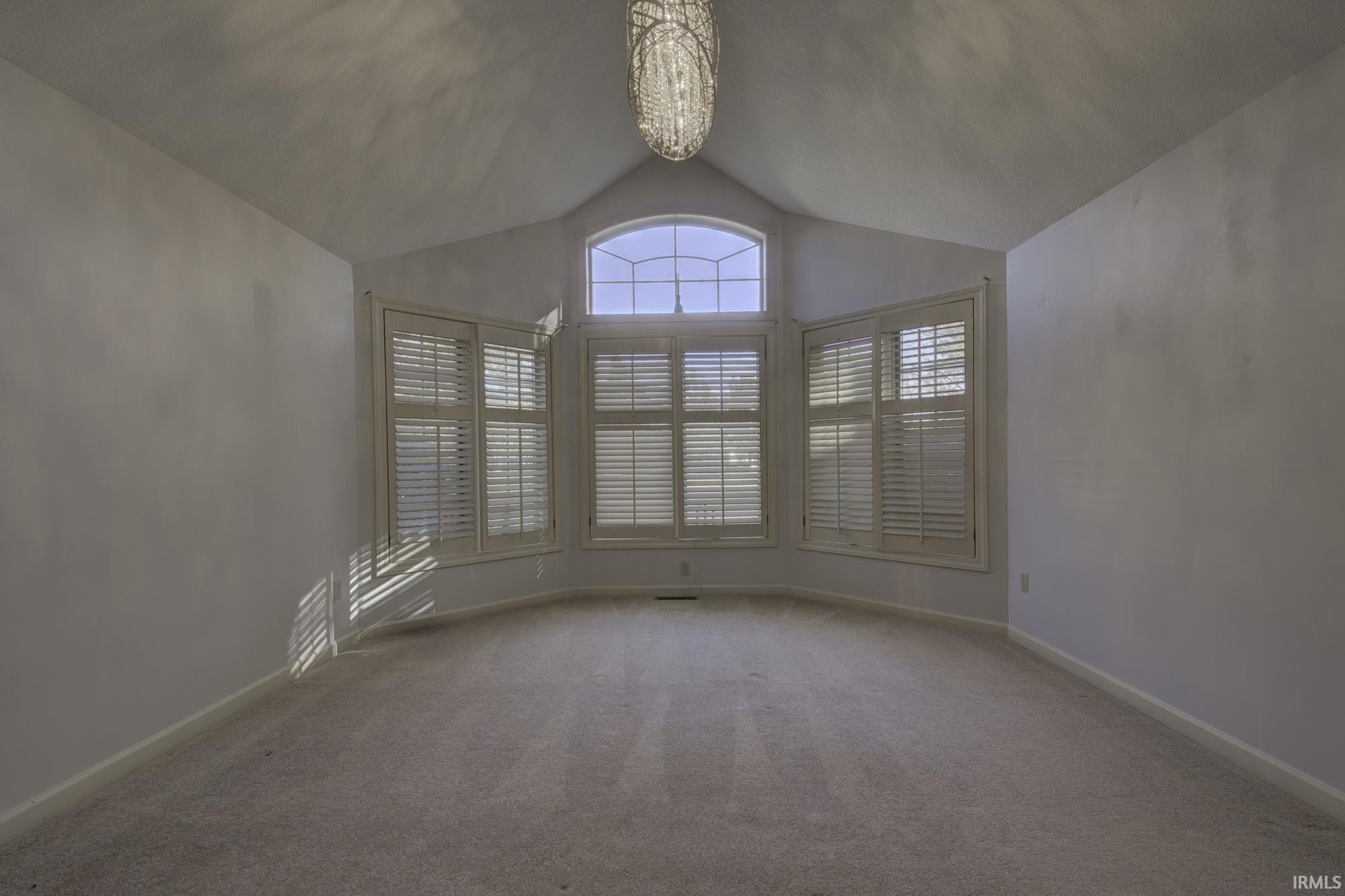 Photo 3 of 214 Eagle Crest Court