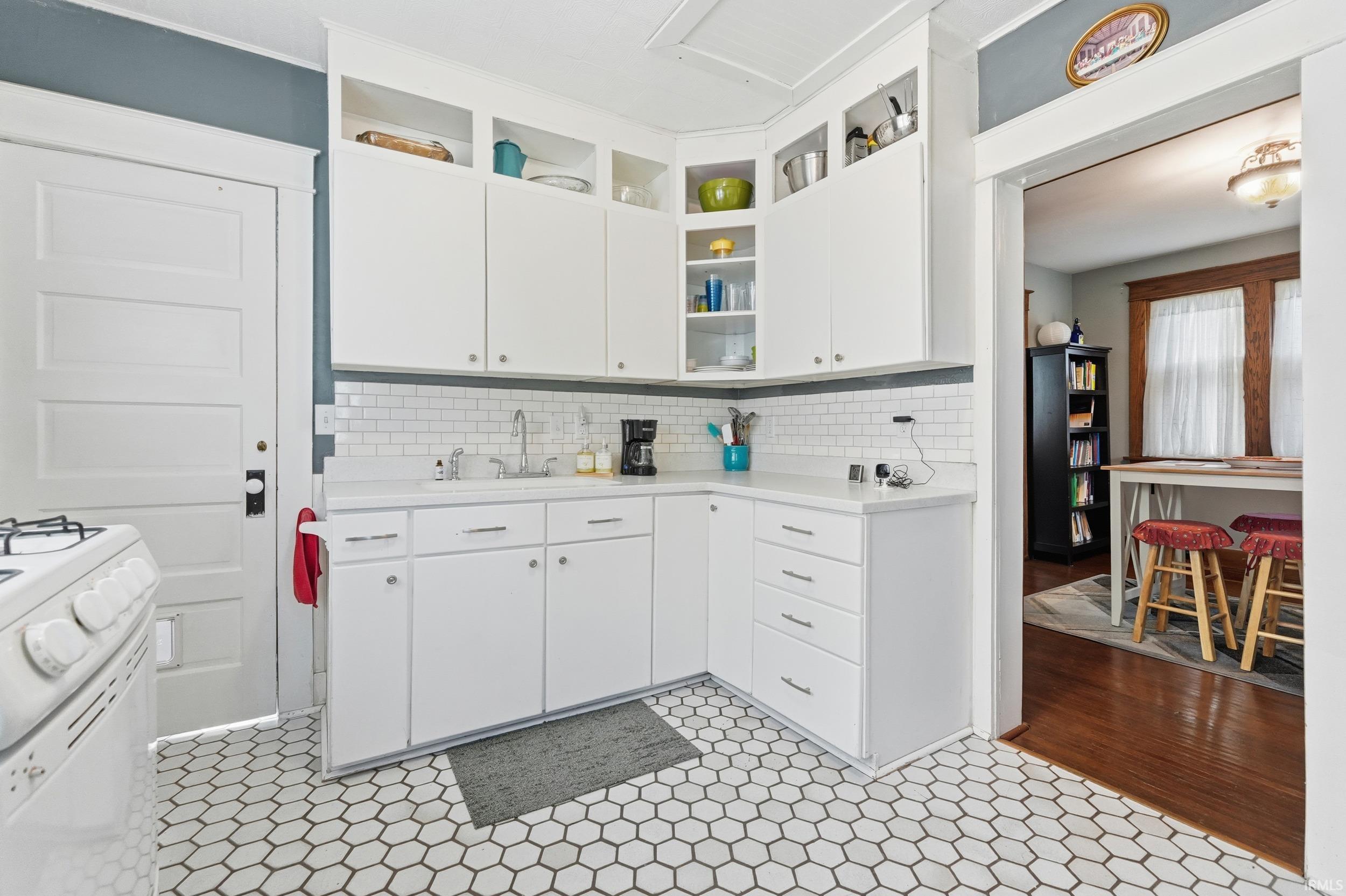 Photo 13 of 504 W State Boulevard