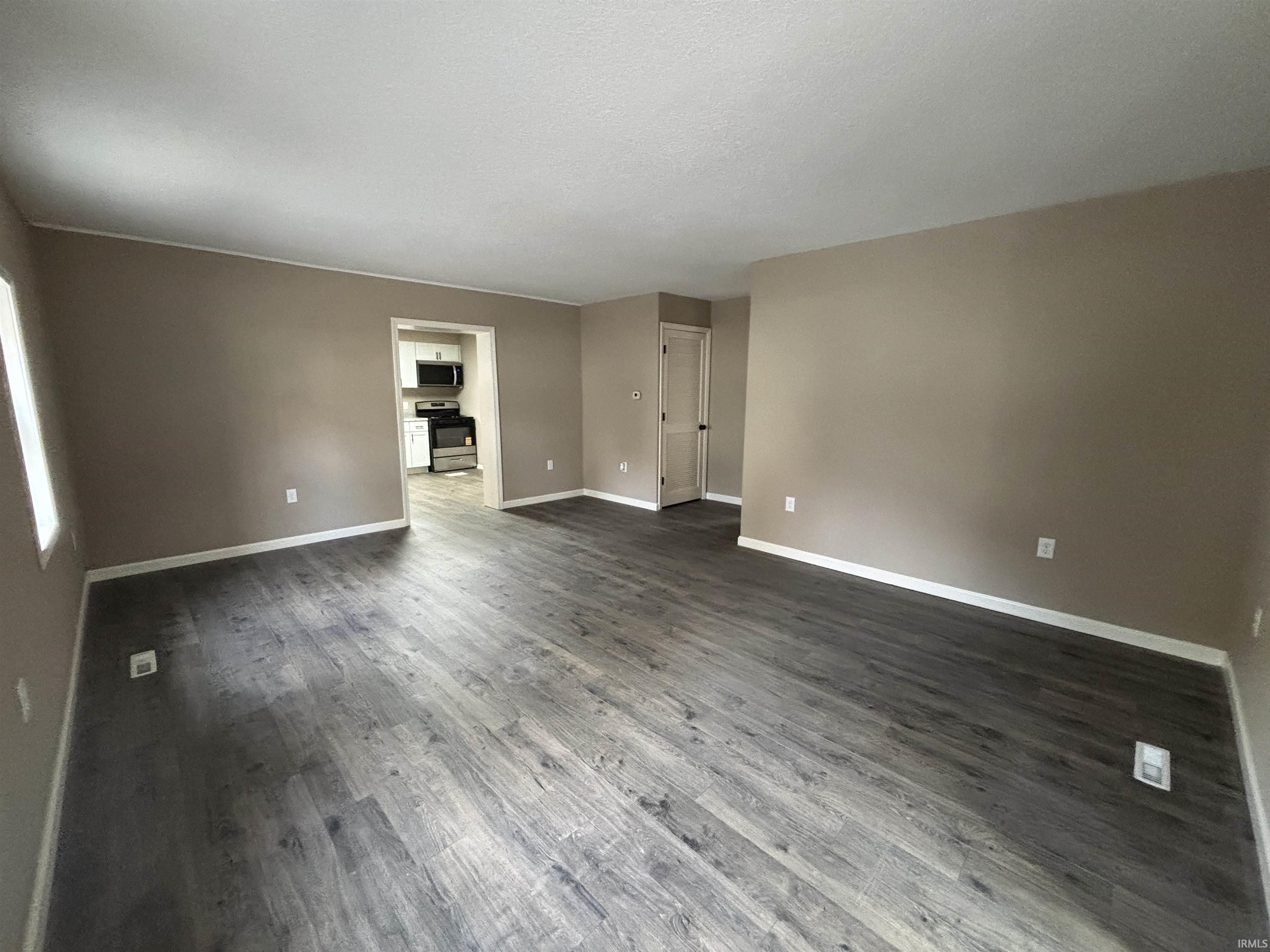 Photo 3 of 7205 Beaty Avenue