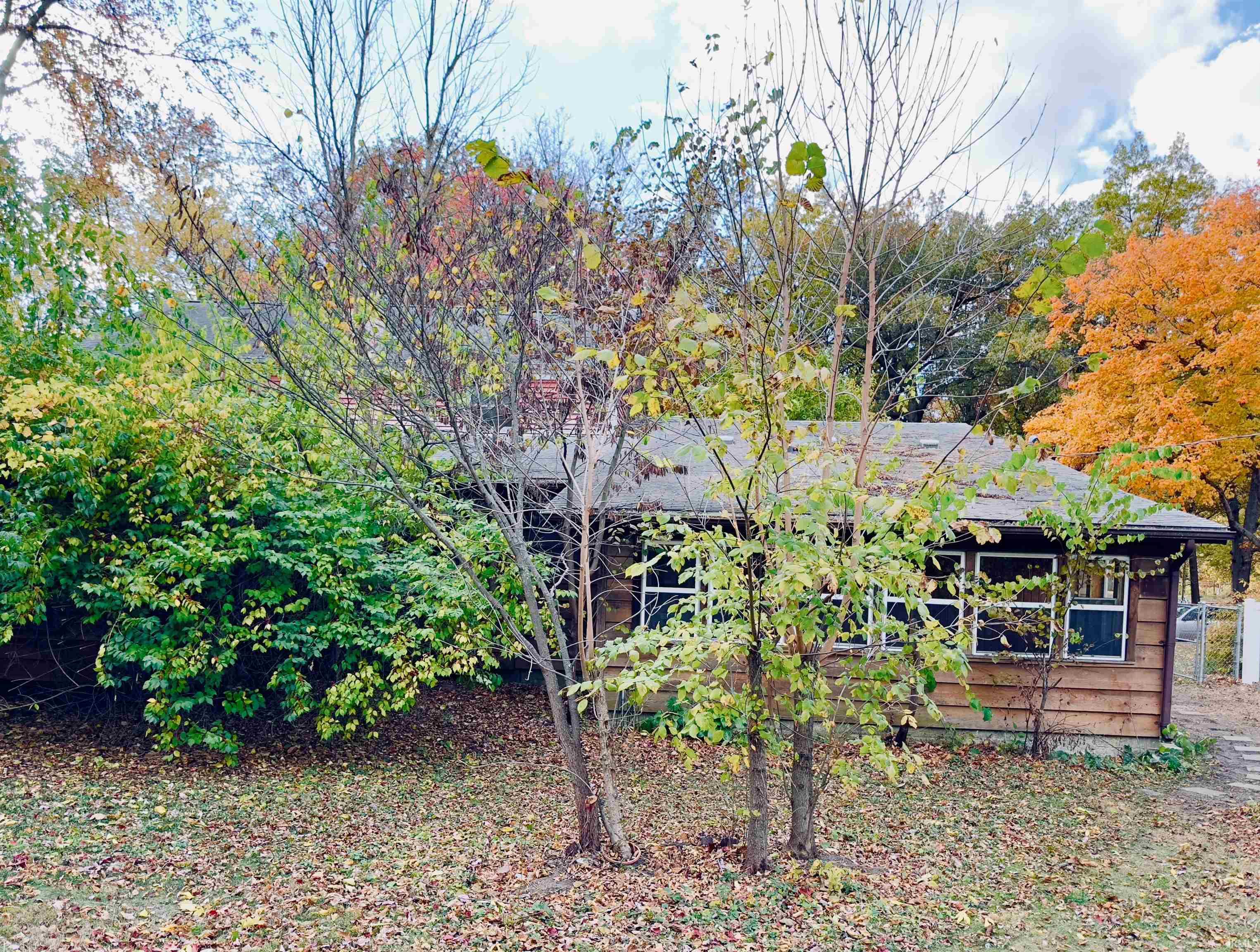 Photo 7 of 3222 Rolston Street