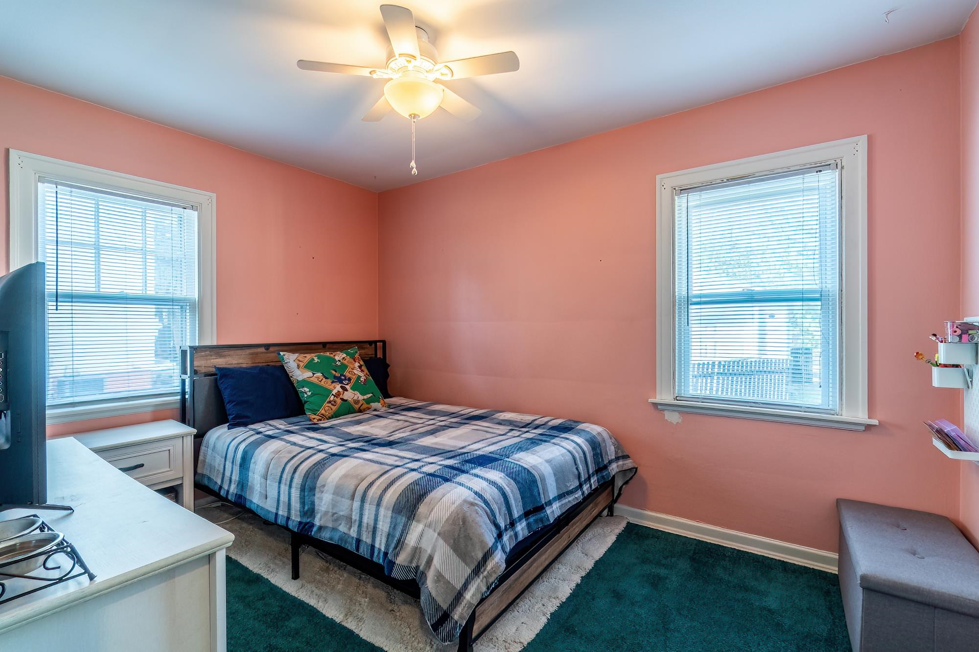 Photo 16 of 4316 Marquette Drive