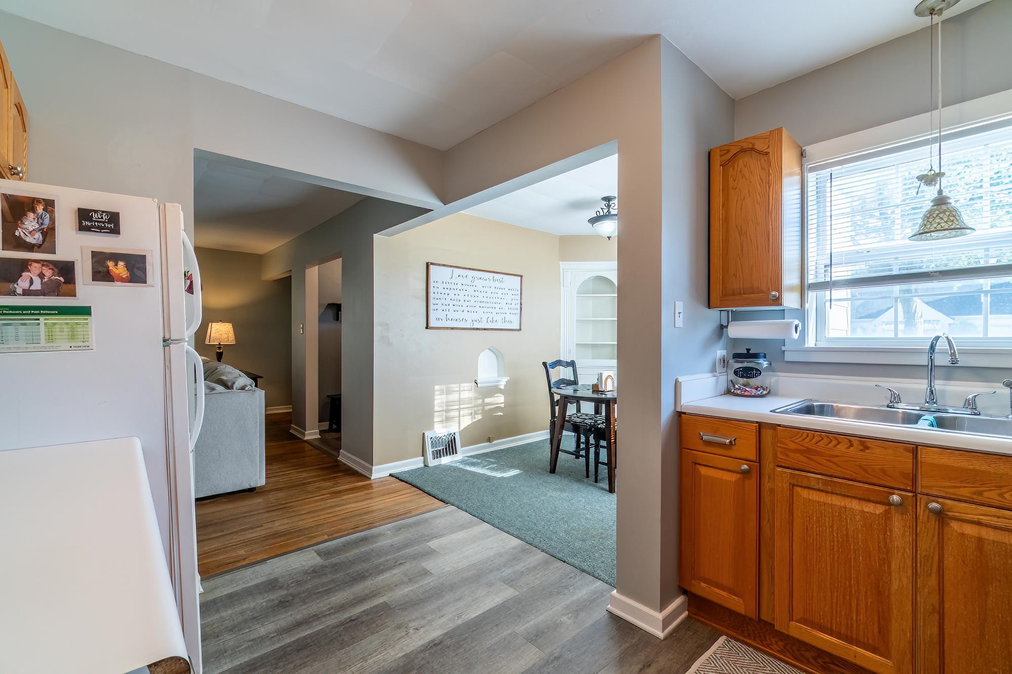 Photo 7 of 4316 Marquette Drive