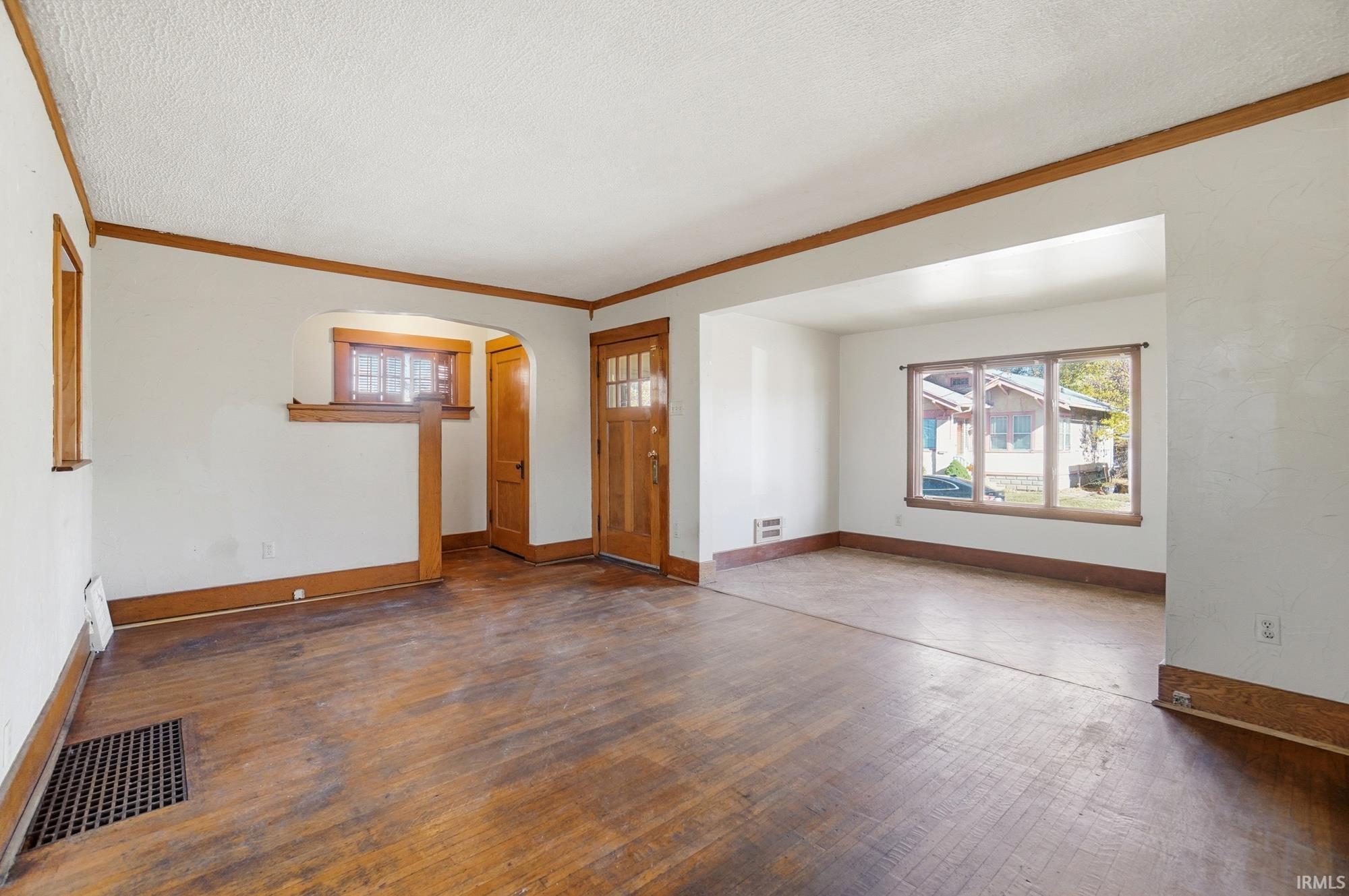 Photo 5 of 2315 California Avenue