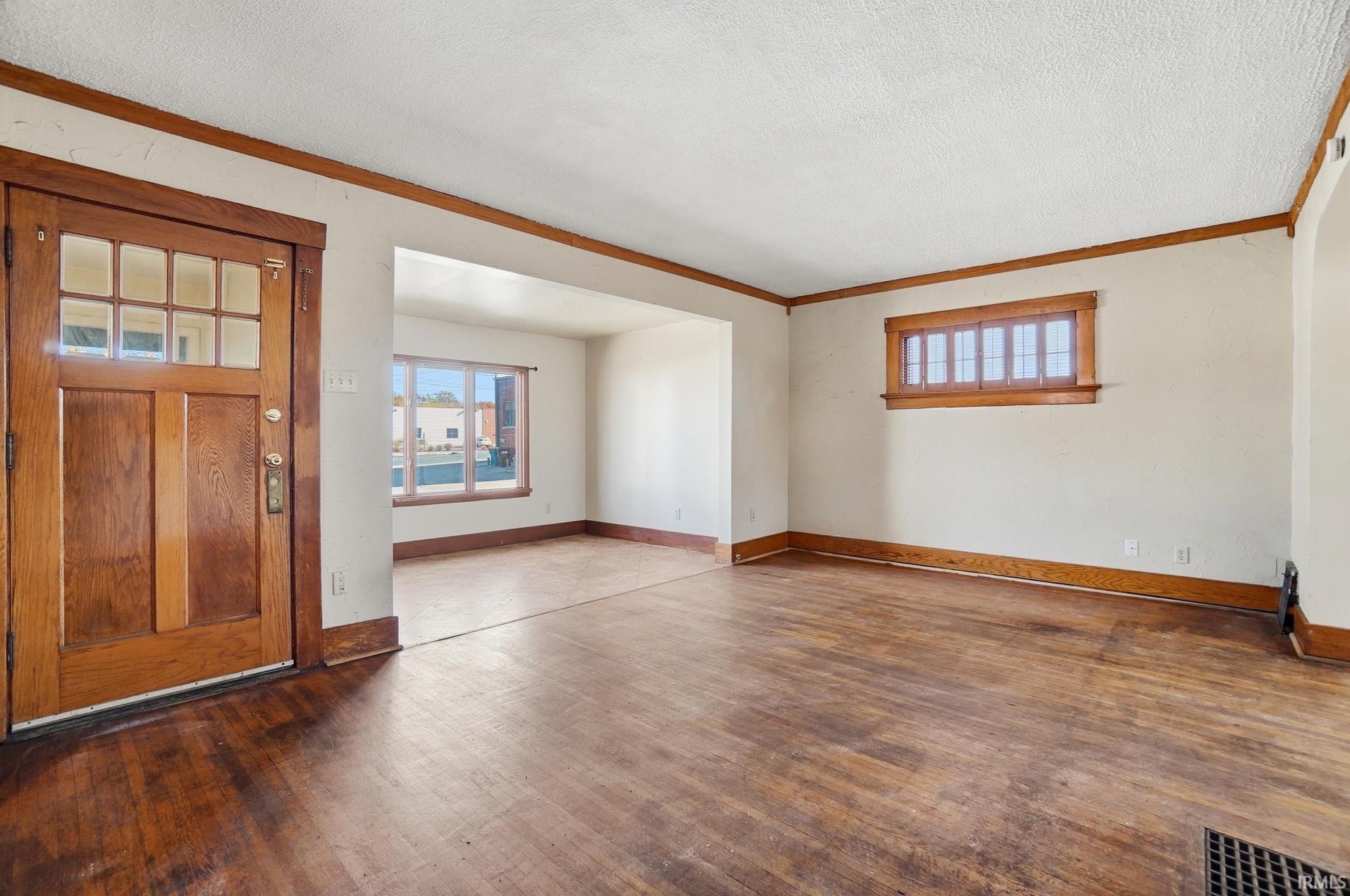 Photo 7 of 2315 California Avenue