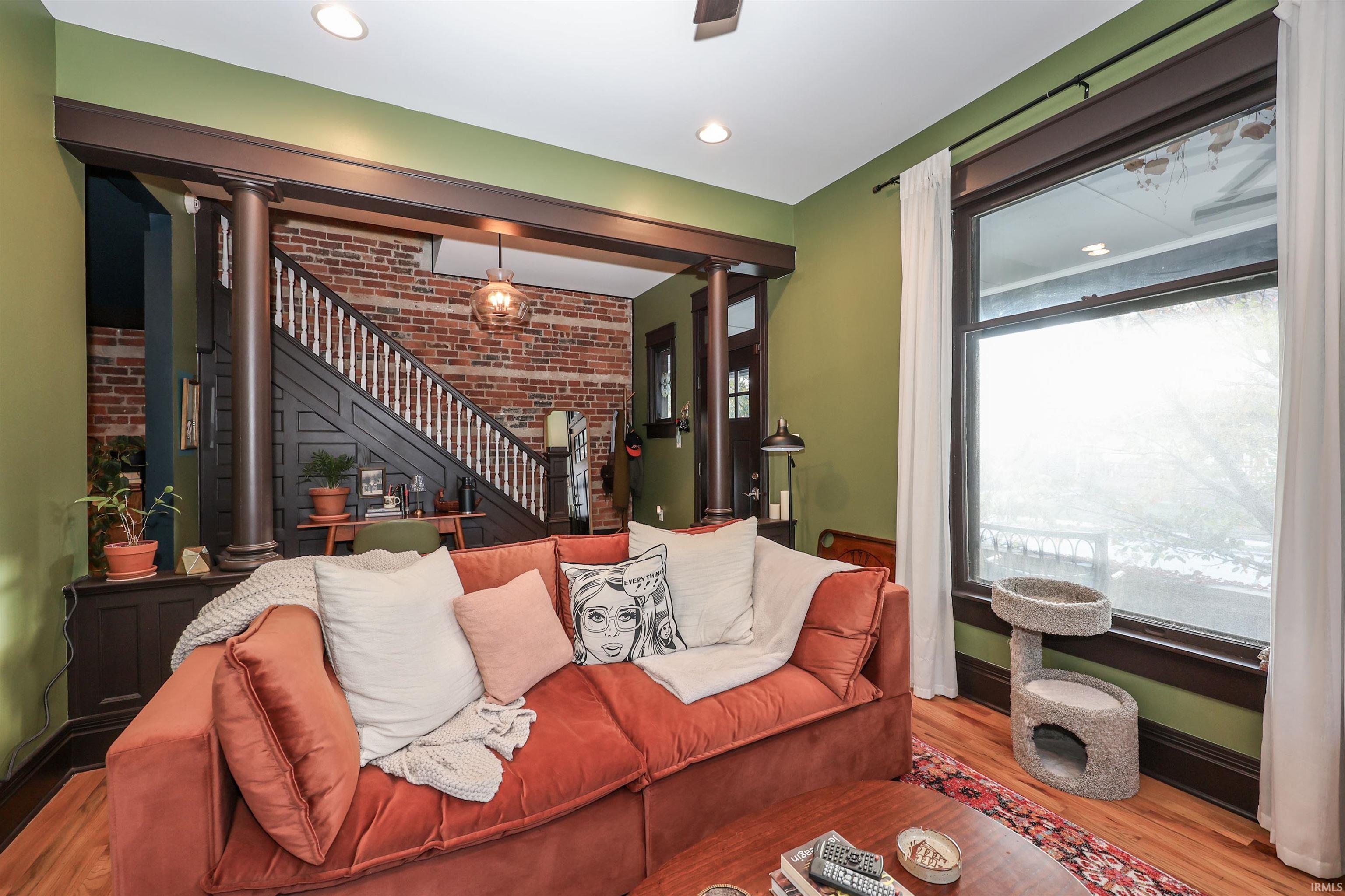 Photo 3 of 1113 Rockhill Street