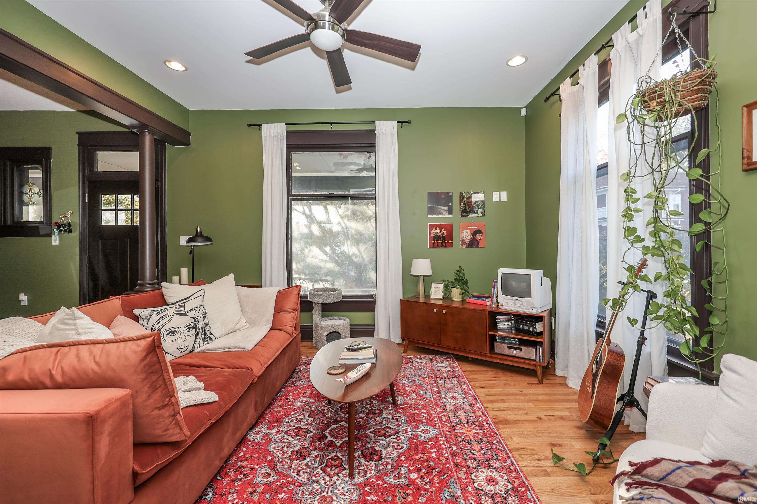 Photo 6 of 1113 Rockhill Street