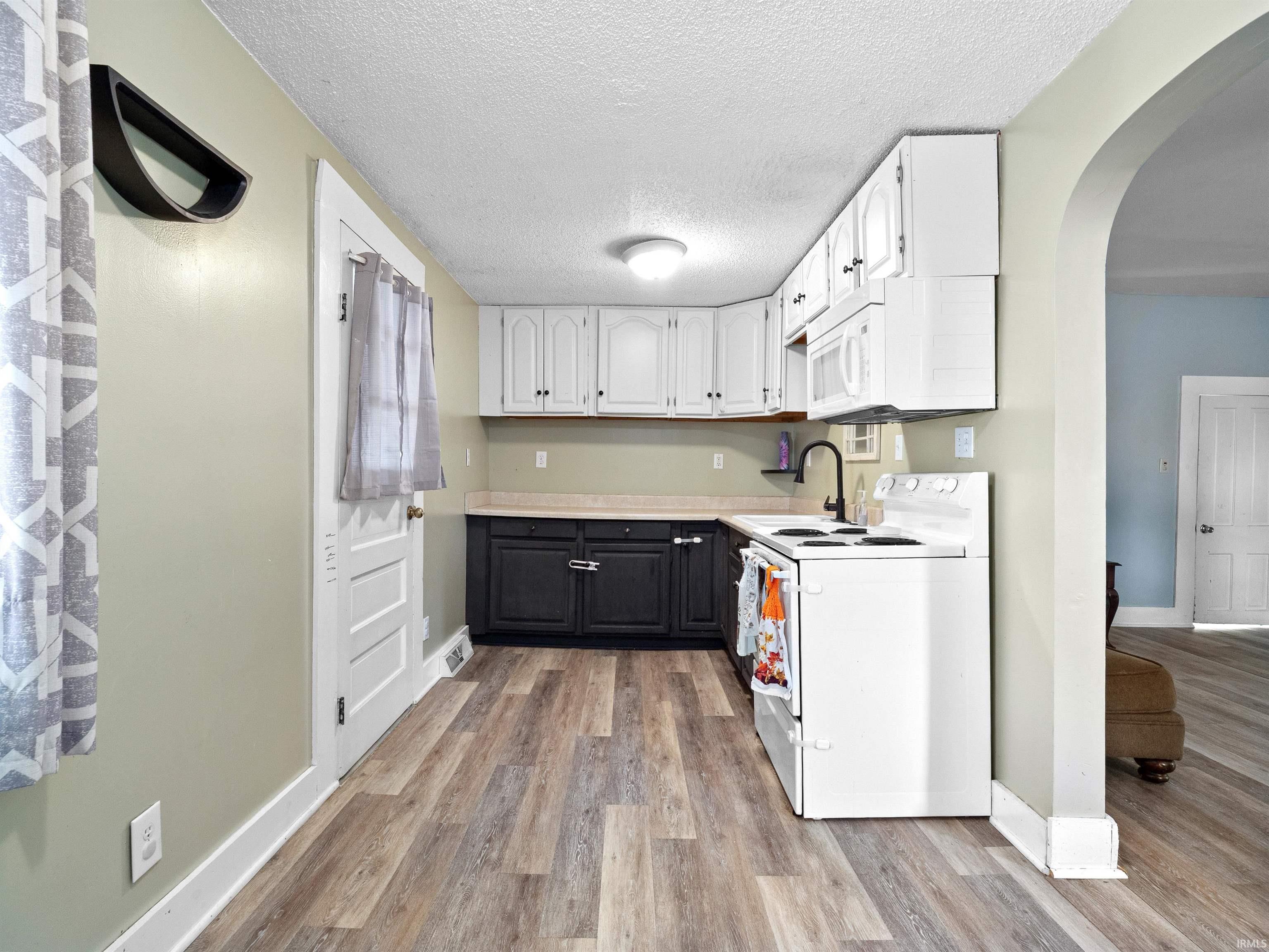 Photo 9 of 603 Whitelock Street