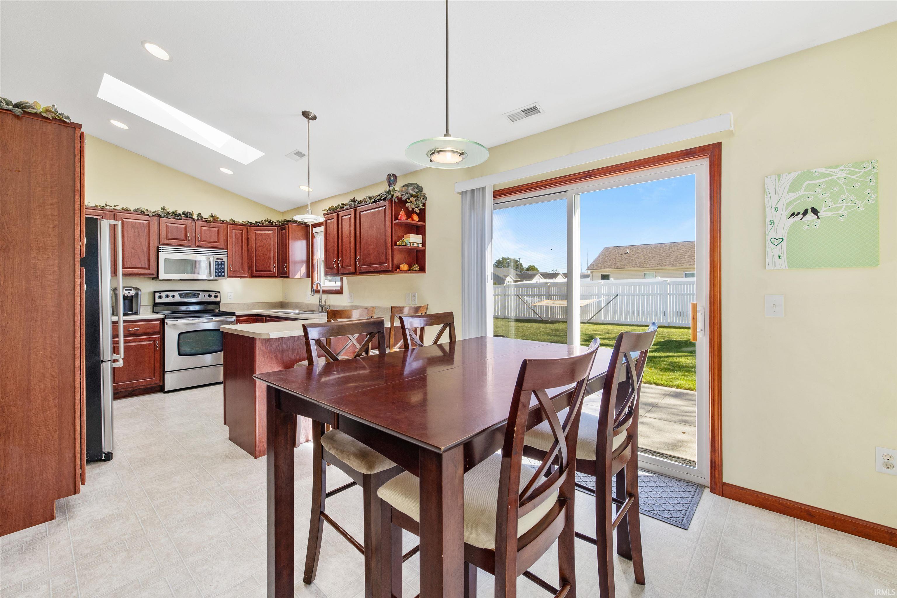 Photo 10 of 1408 Katherine Street