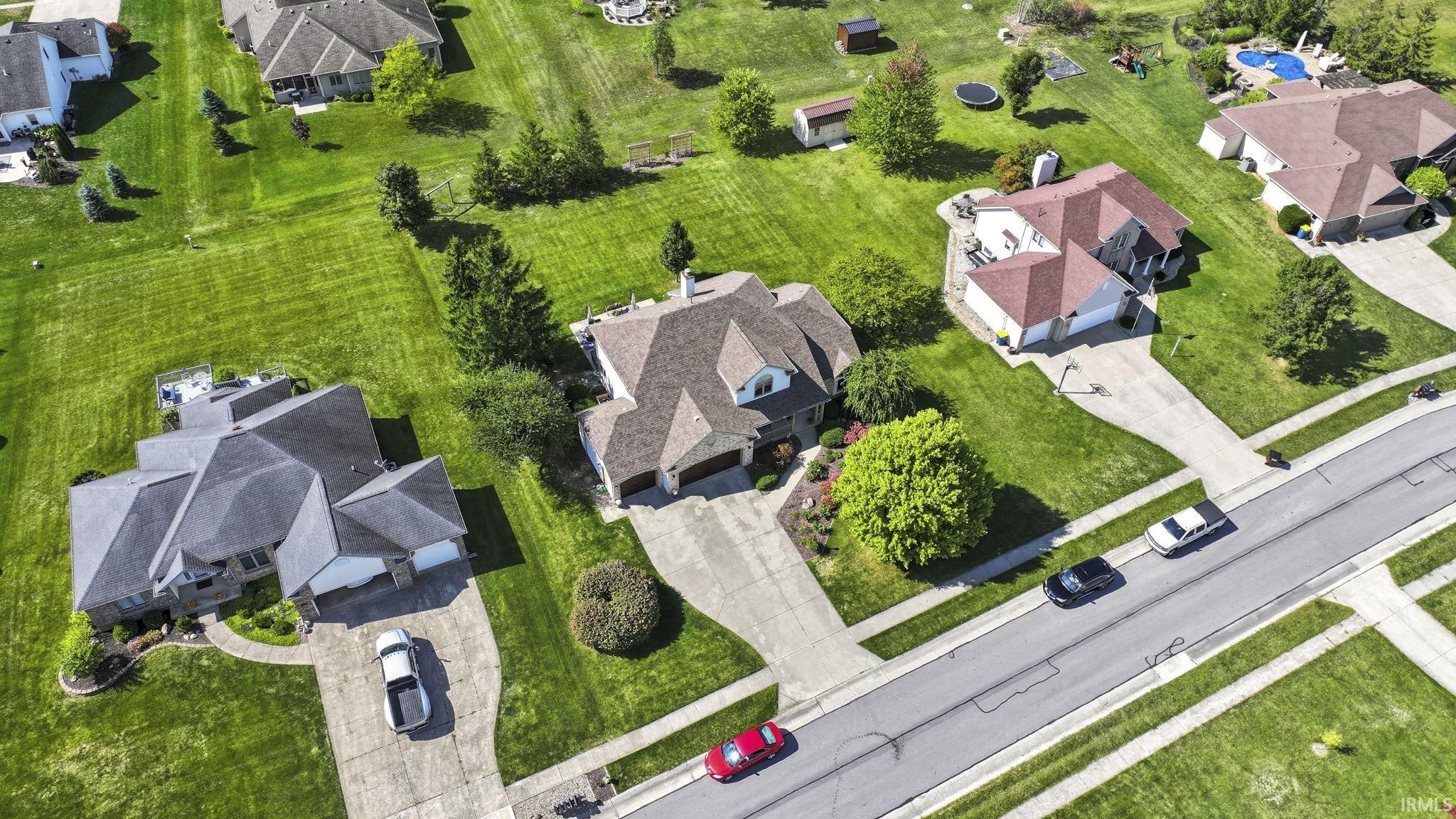 Photo 2 of 303 Hunters Ridge