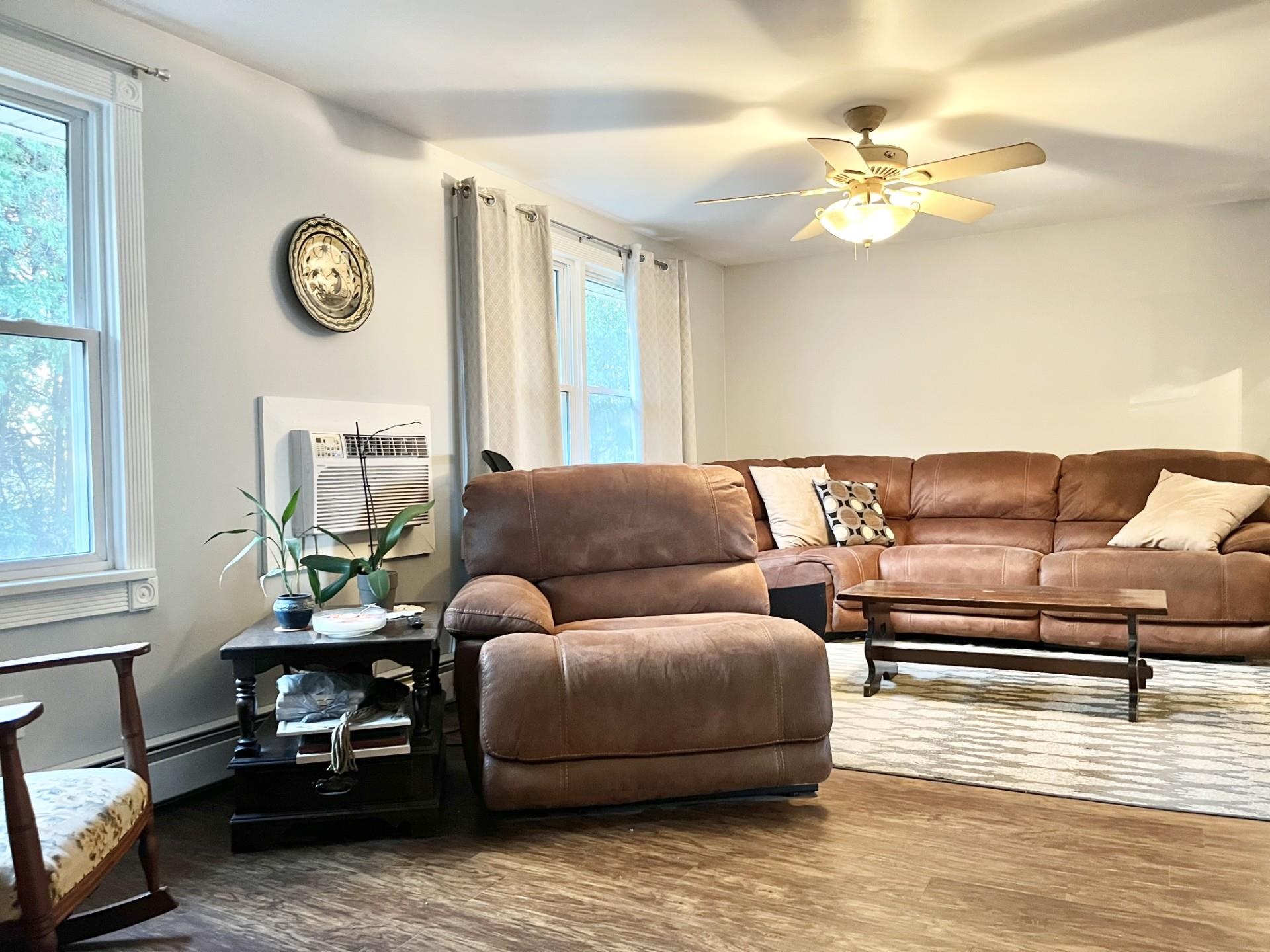 Photo 11 of 3641 Cardinal Lane