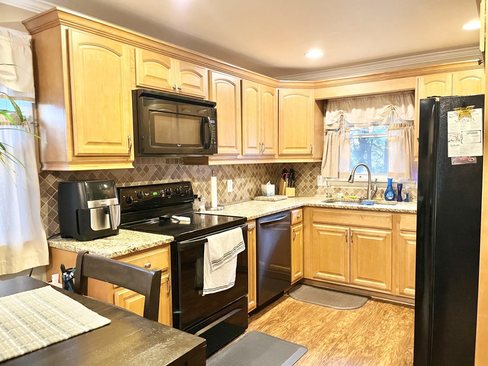 Photo 12 of 3641 Cardinal Lane