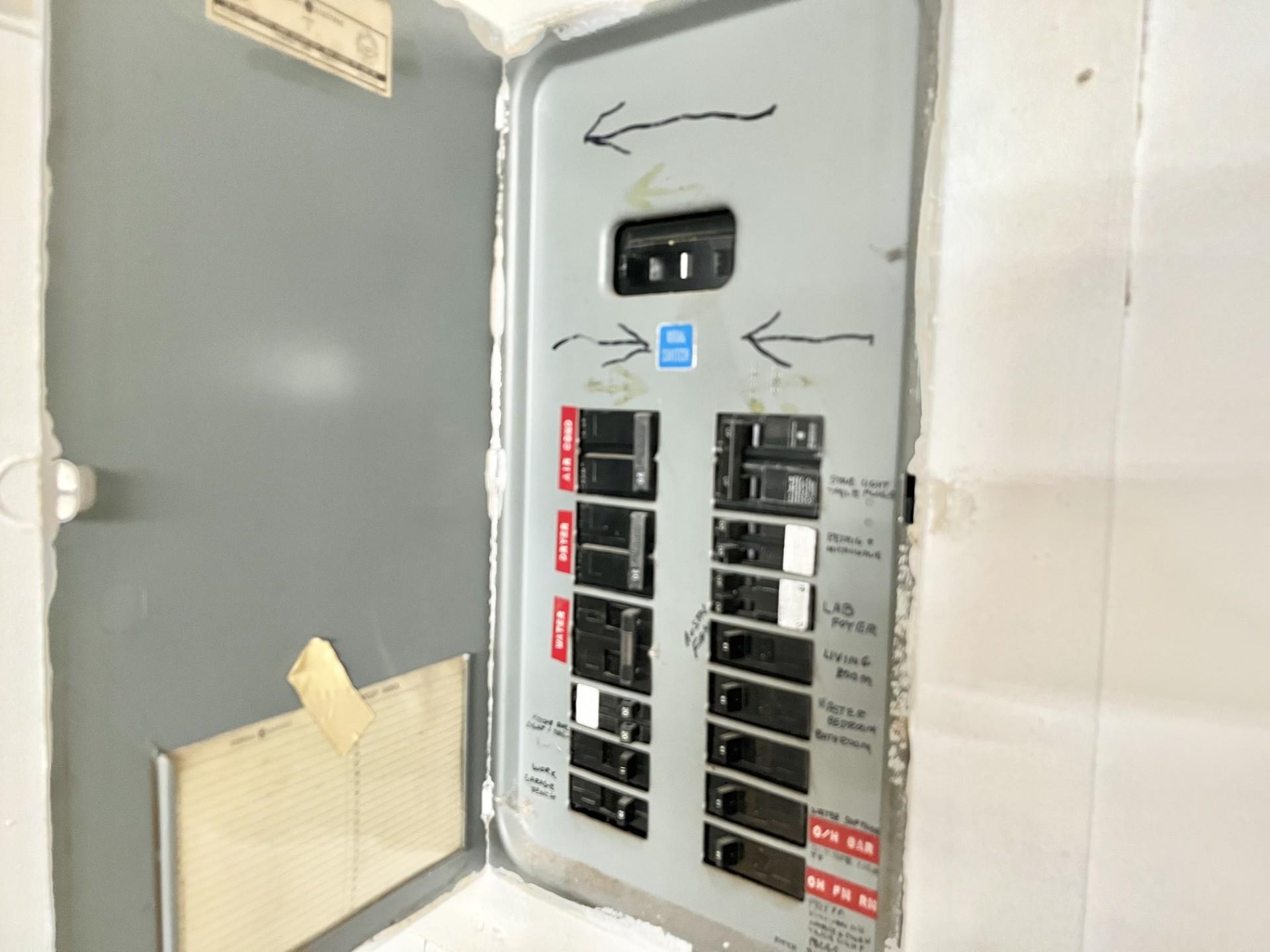 Photo 33 of 3641 Cardinal Lane