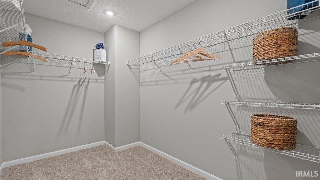 Photo 4 of 1059 Catesby Court