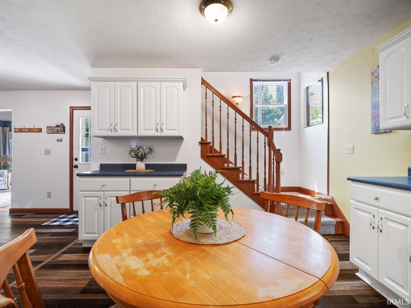 Photo 15 of 919 S Haug Street