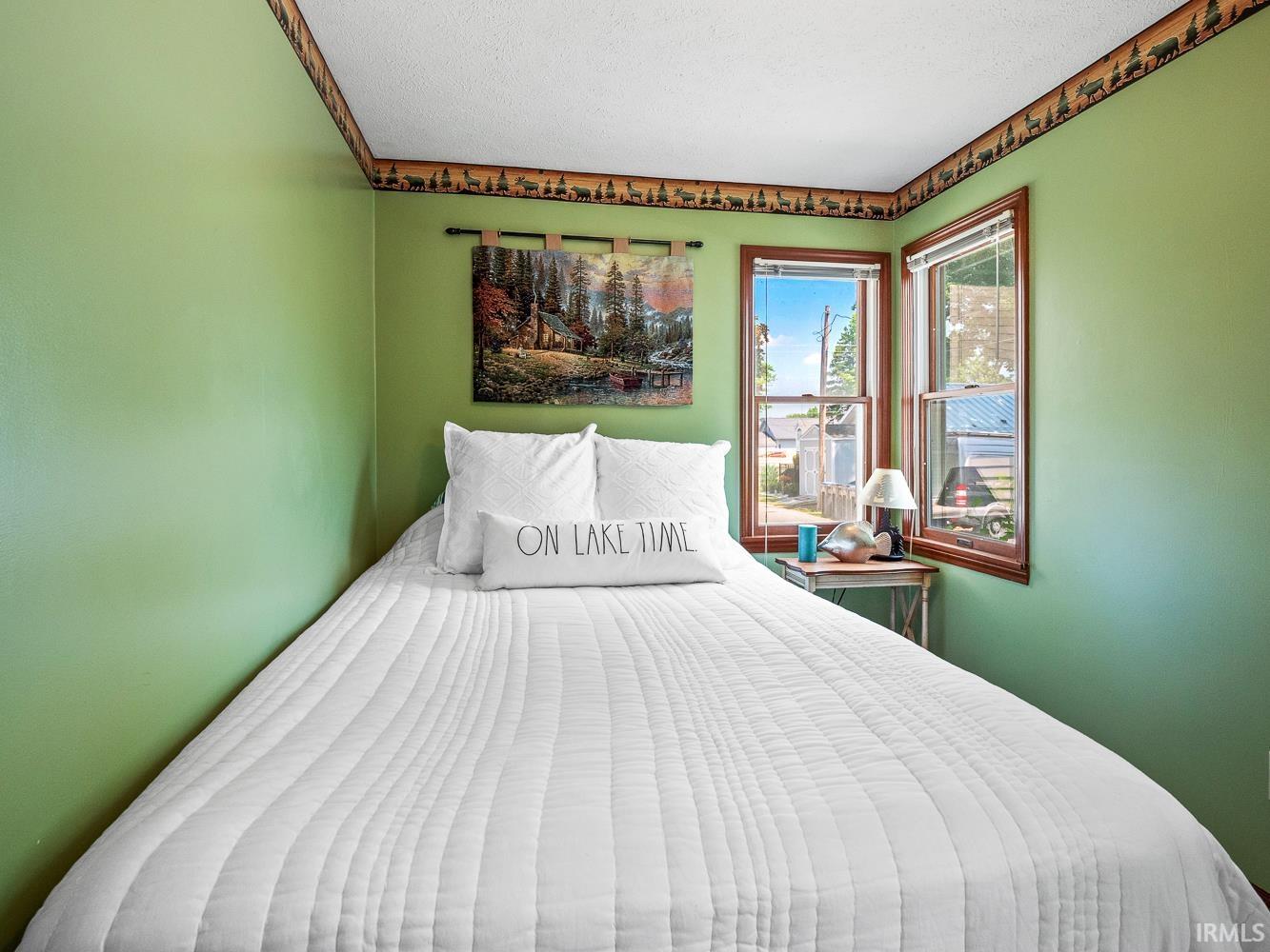 Photo 17 of 919 S Haug Street