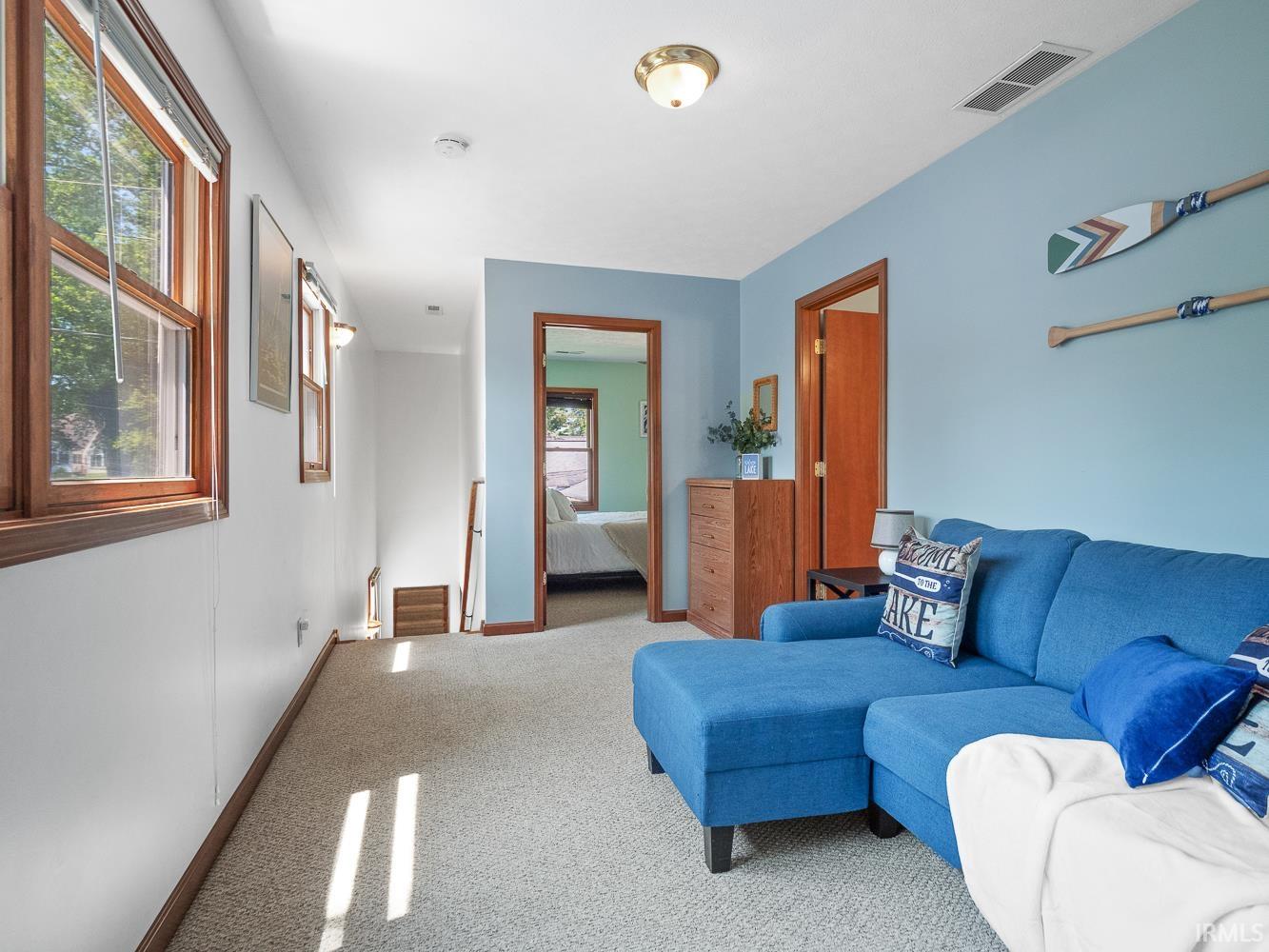 Photo 20 of 919 S Haug Street