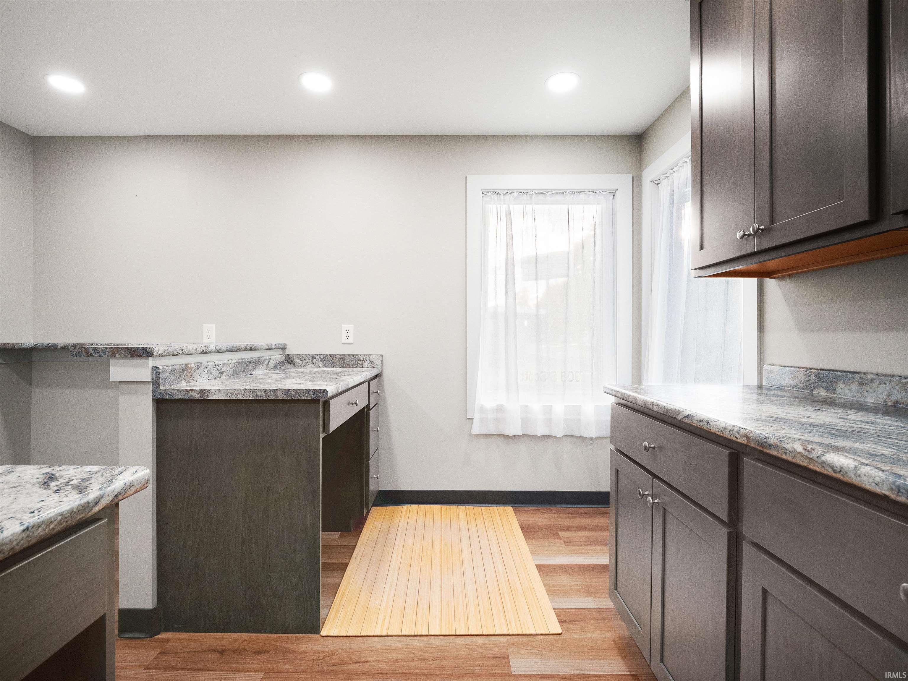 Photo 13 of 308 S Scott Street