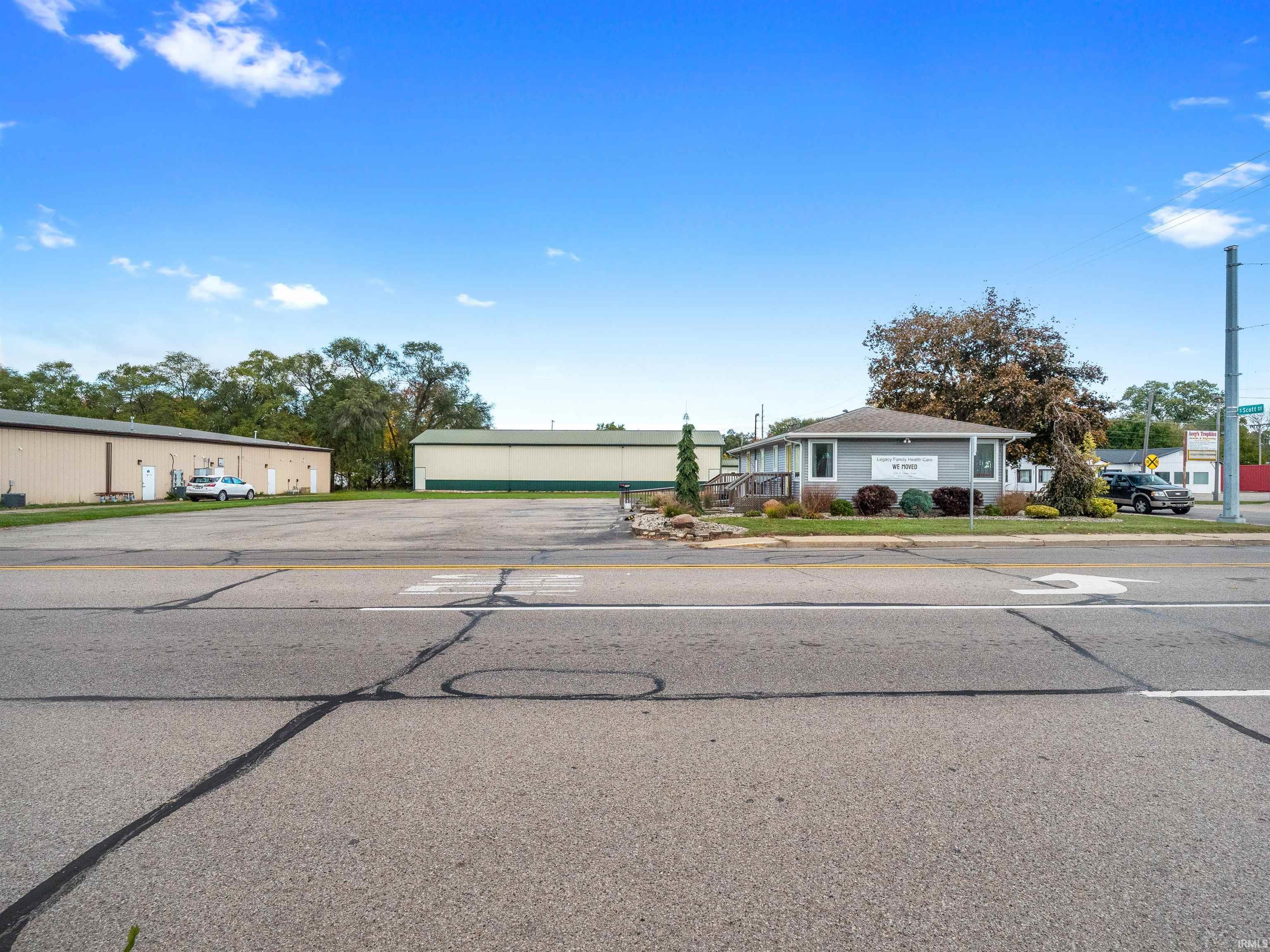 Photo 2 of 308 S Scott Street