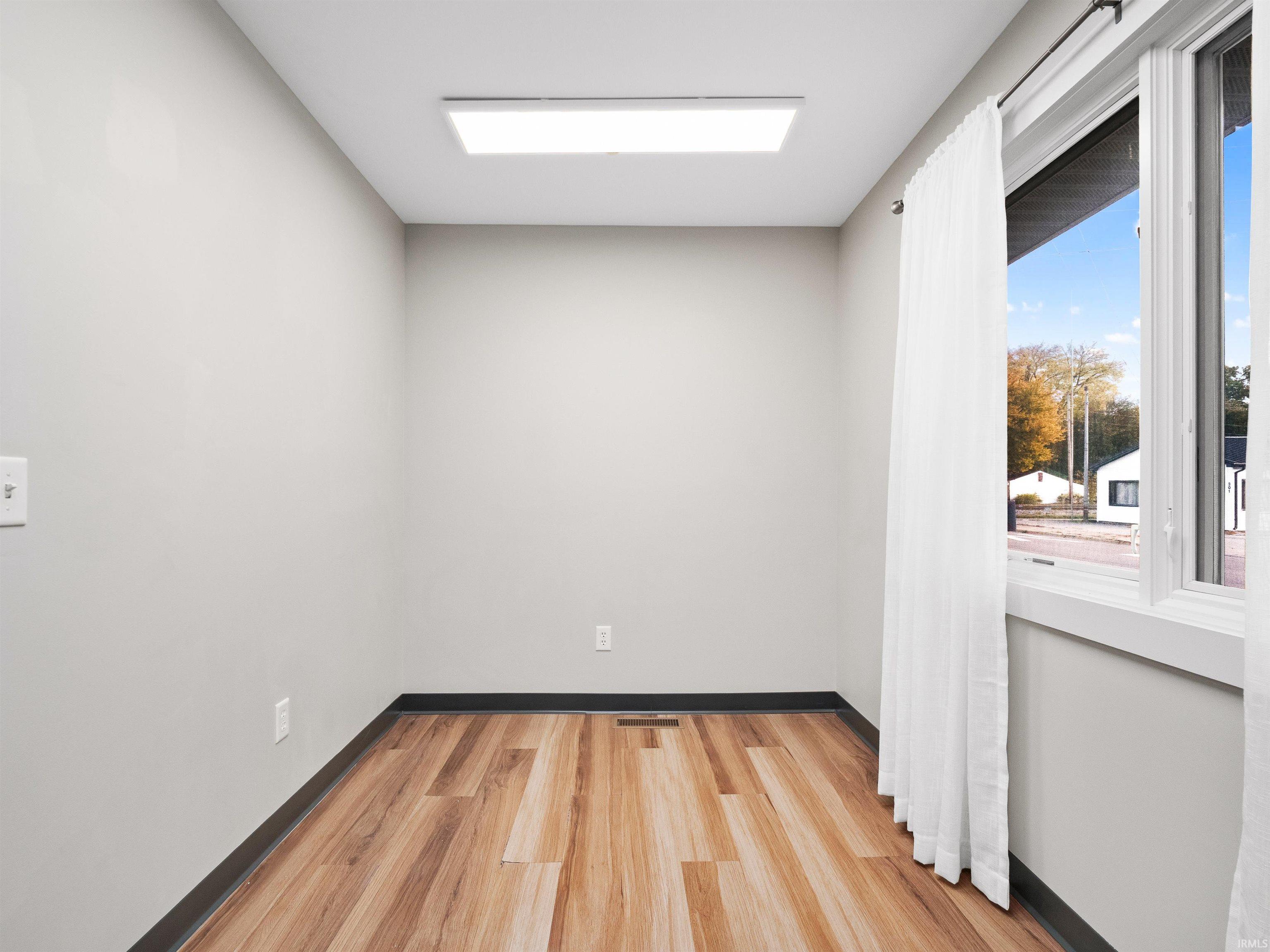 Photo 26 of 308 S Scott Street