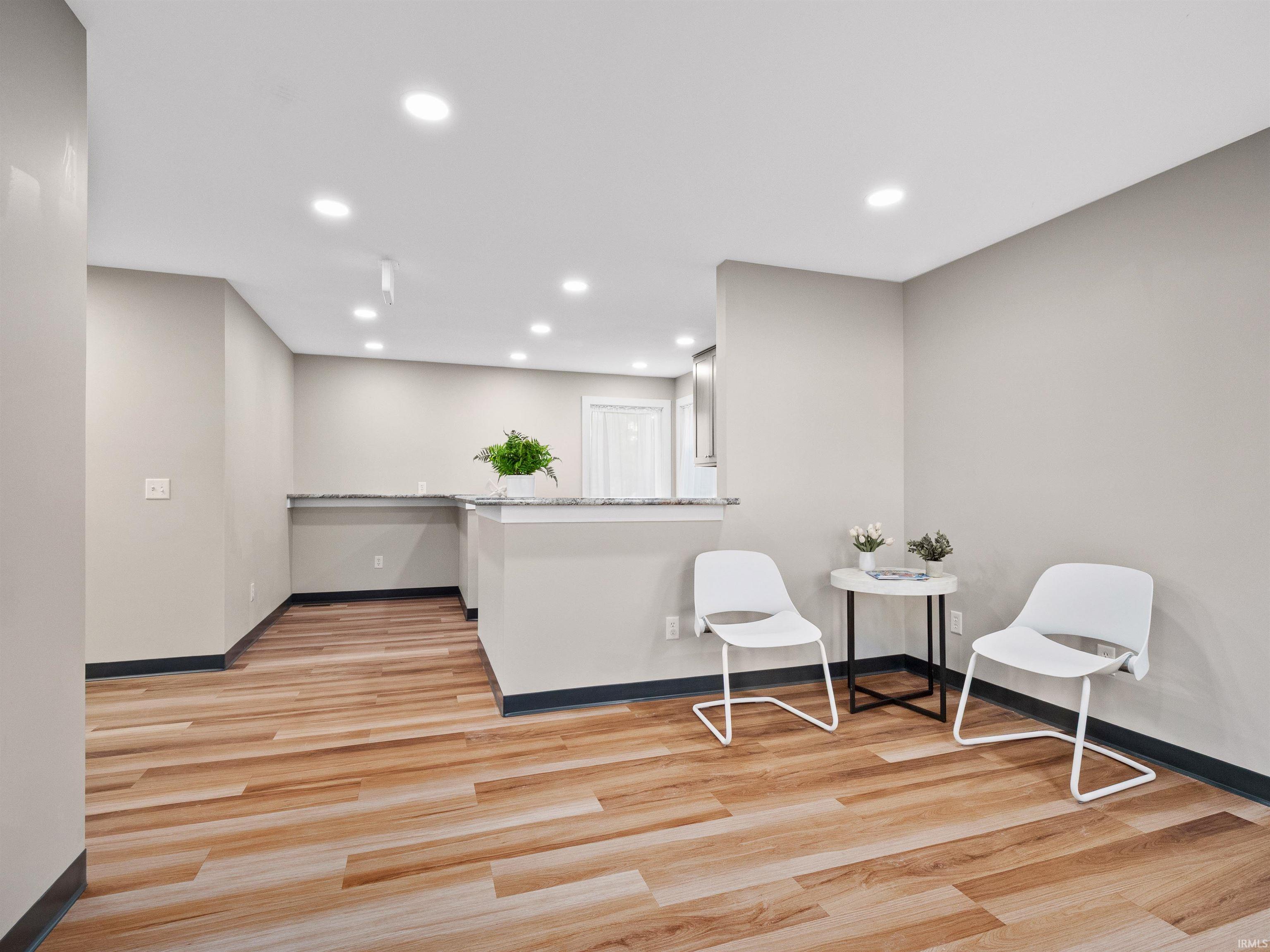 Photo 3 of 308 S Scott Street