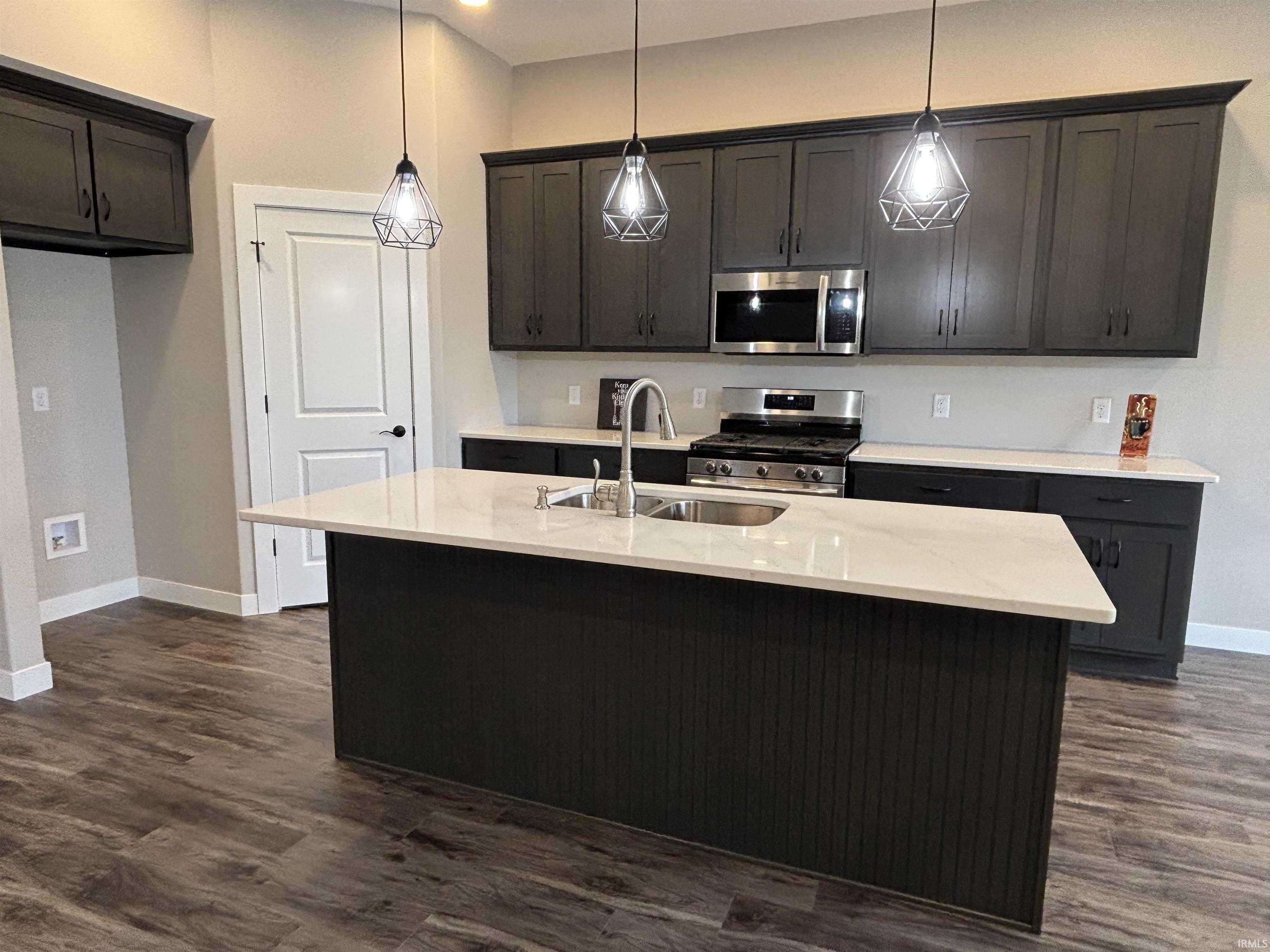 Photo 10 of 13904 DIAVIK Place