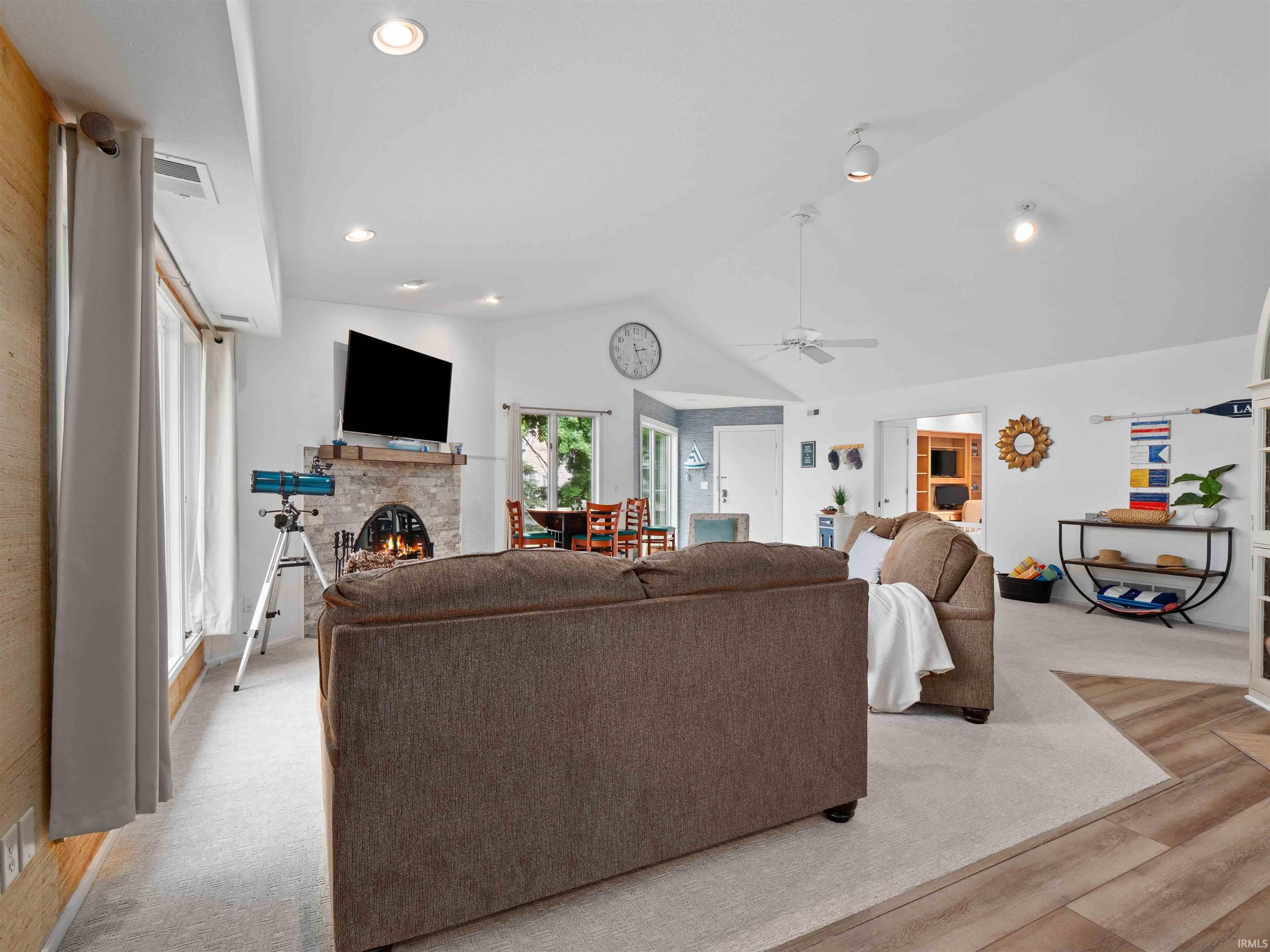 Photo 11 of 10660 N Southshore Drive