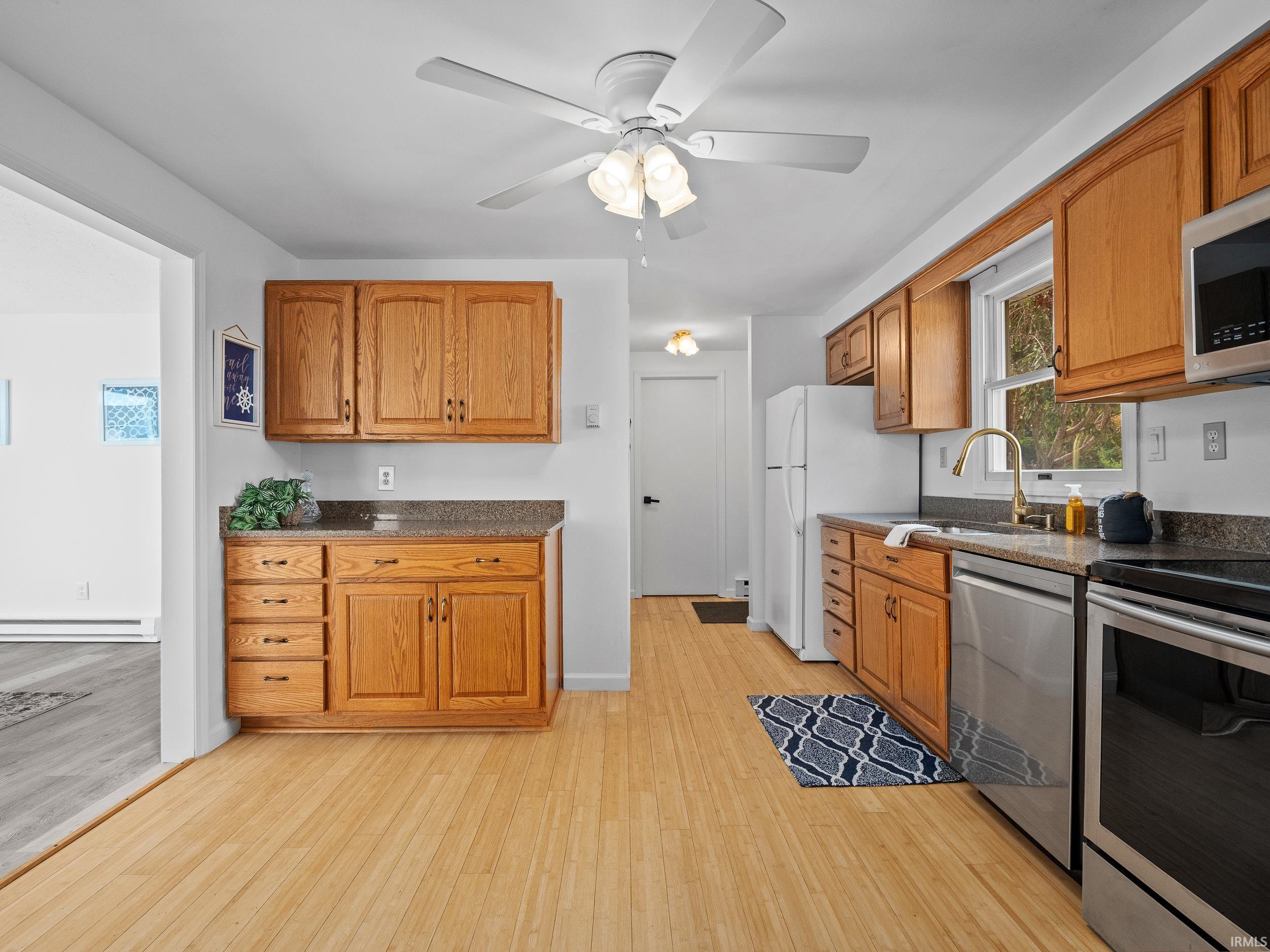 Photo 7 of 10454 N 800 E