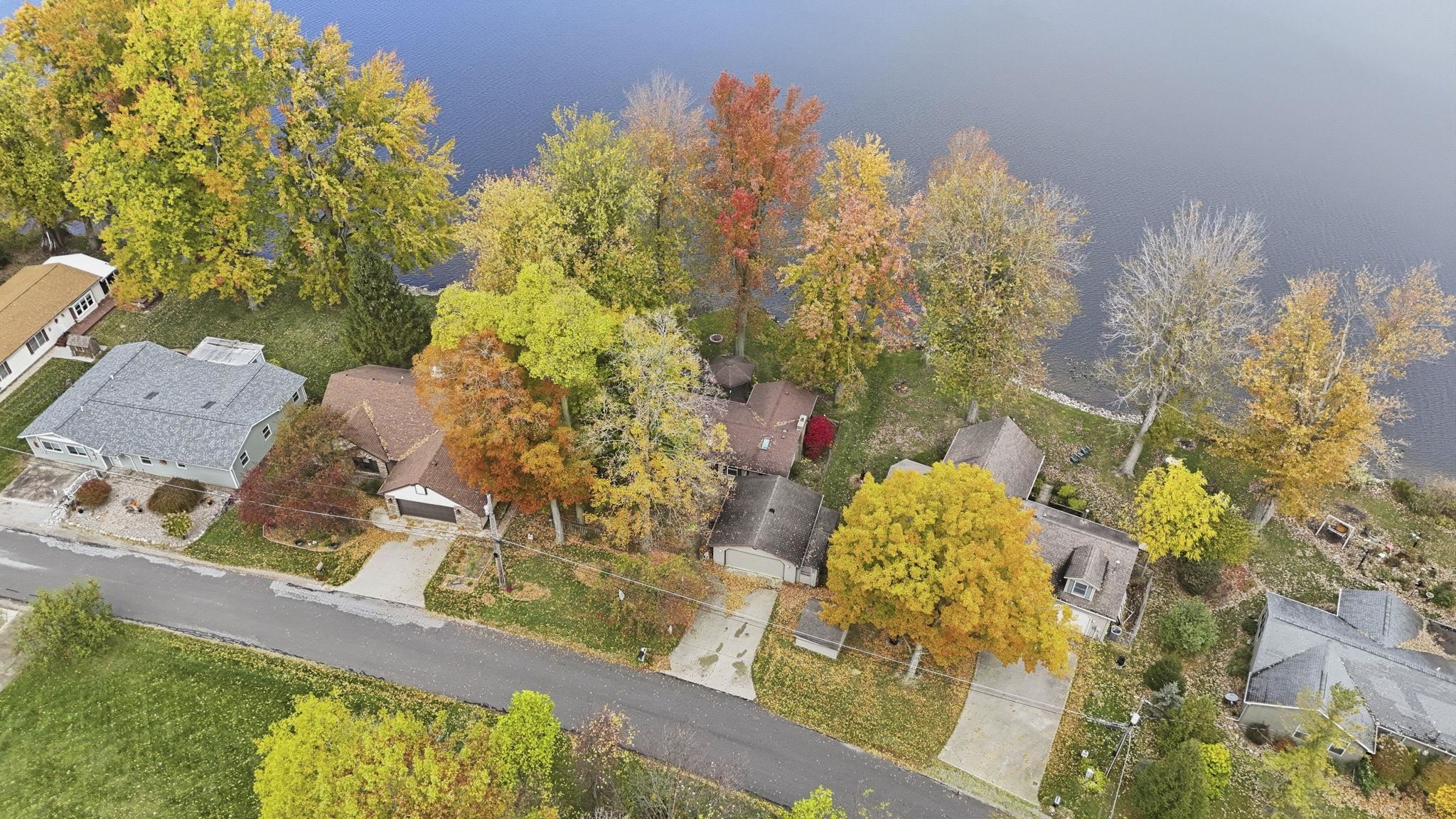 Photo 2 of 980 Lane 201 Ball Lake