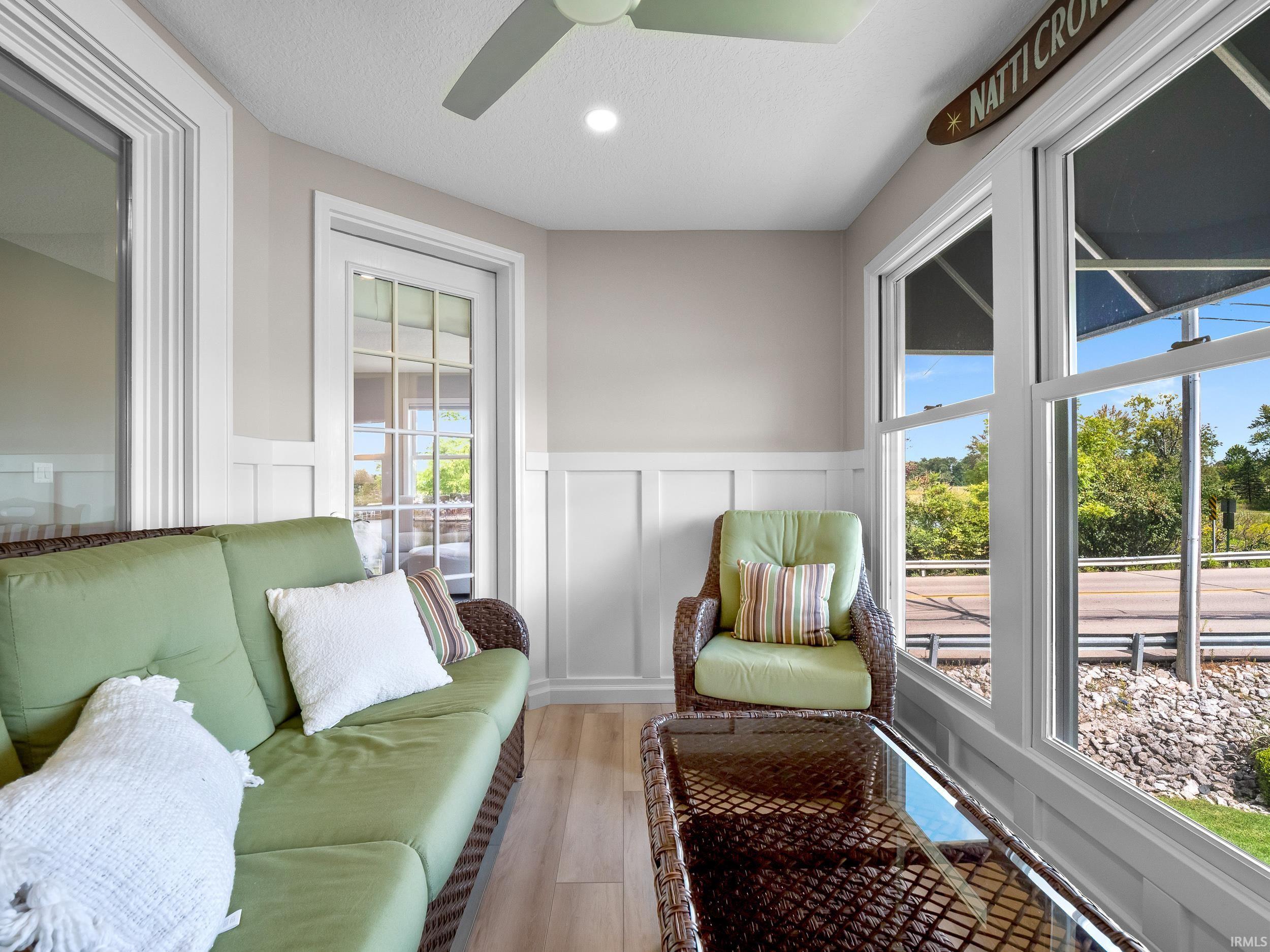 Photo 22 of 700 S Lakeside Drive