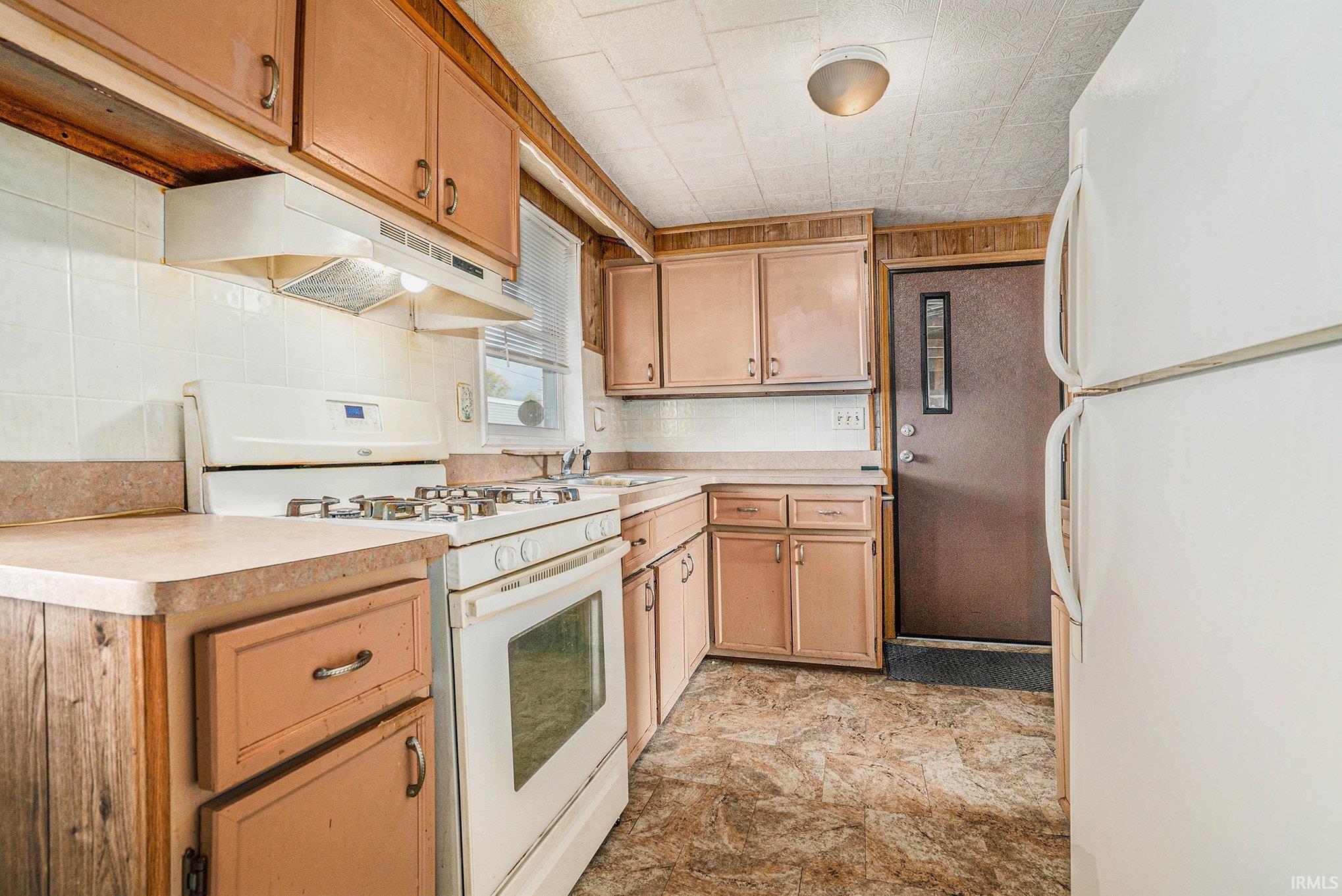 Photo 7 of 4 Butternut Court