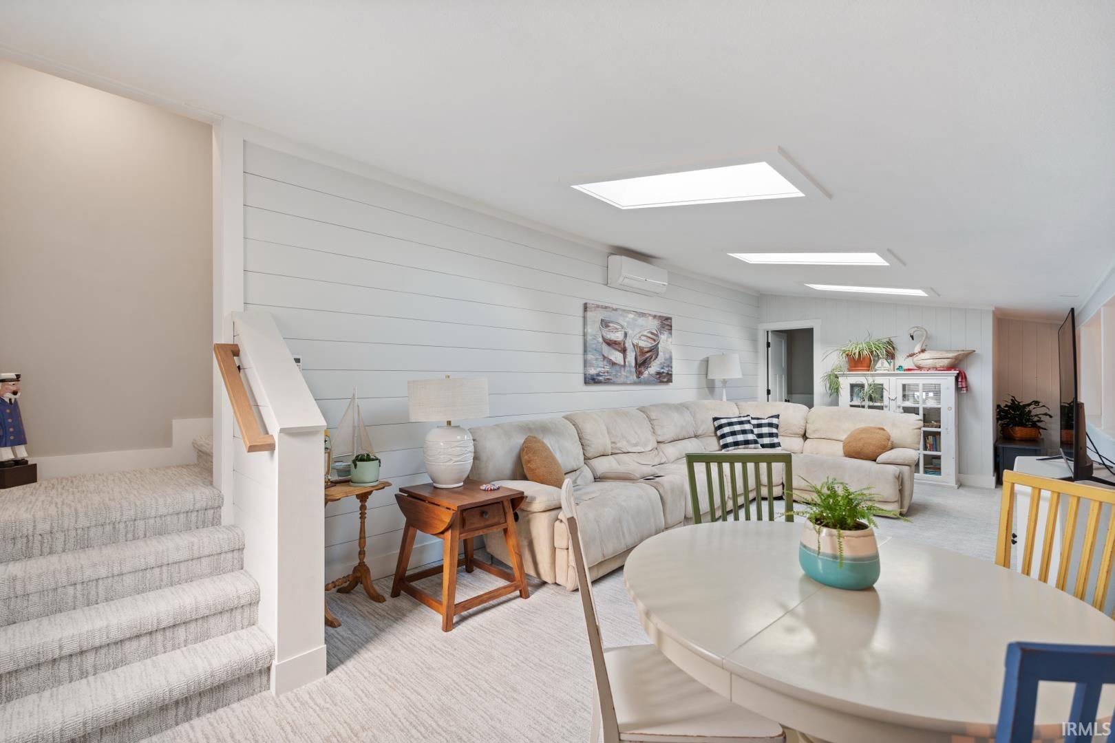 Photo 18 of 301 S MULBERRY